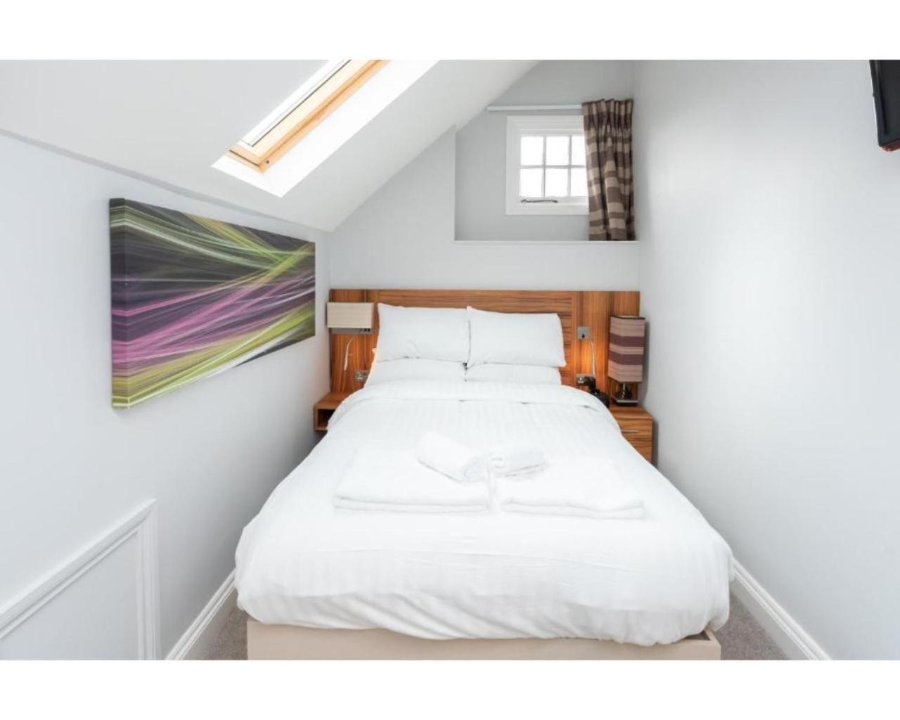 Single Room photo 3