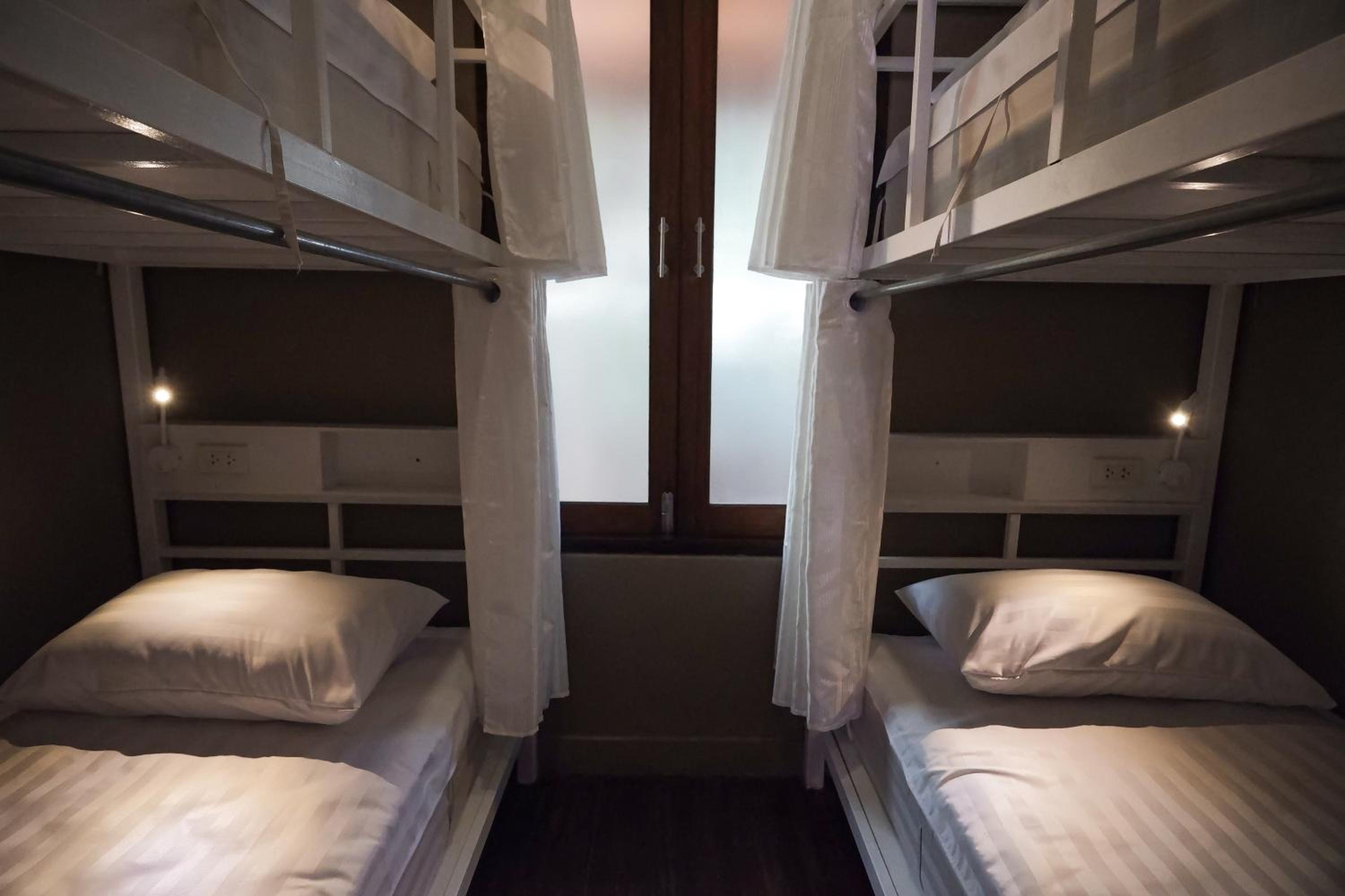 Etagenbett im gemischten Schlafsaal (1 Erwachsener)