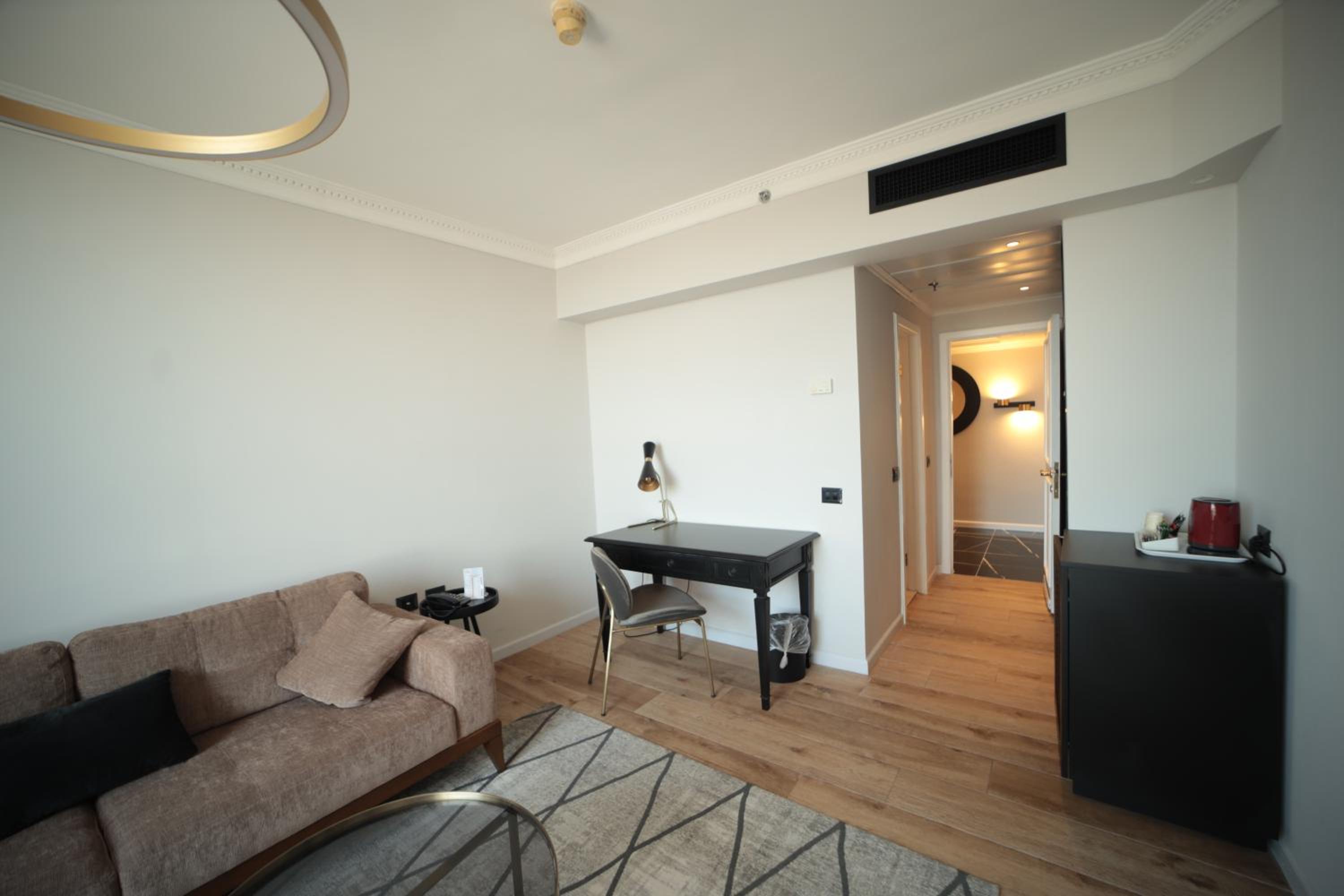 Presidential Suite photo 1