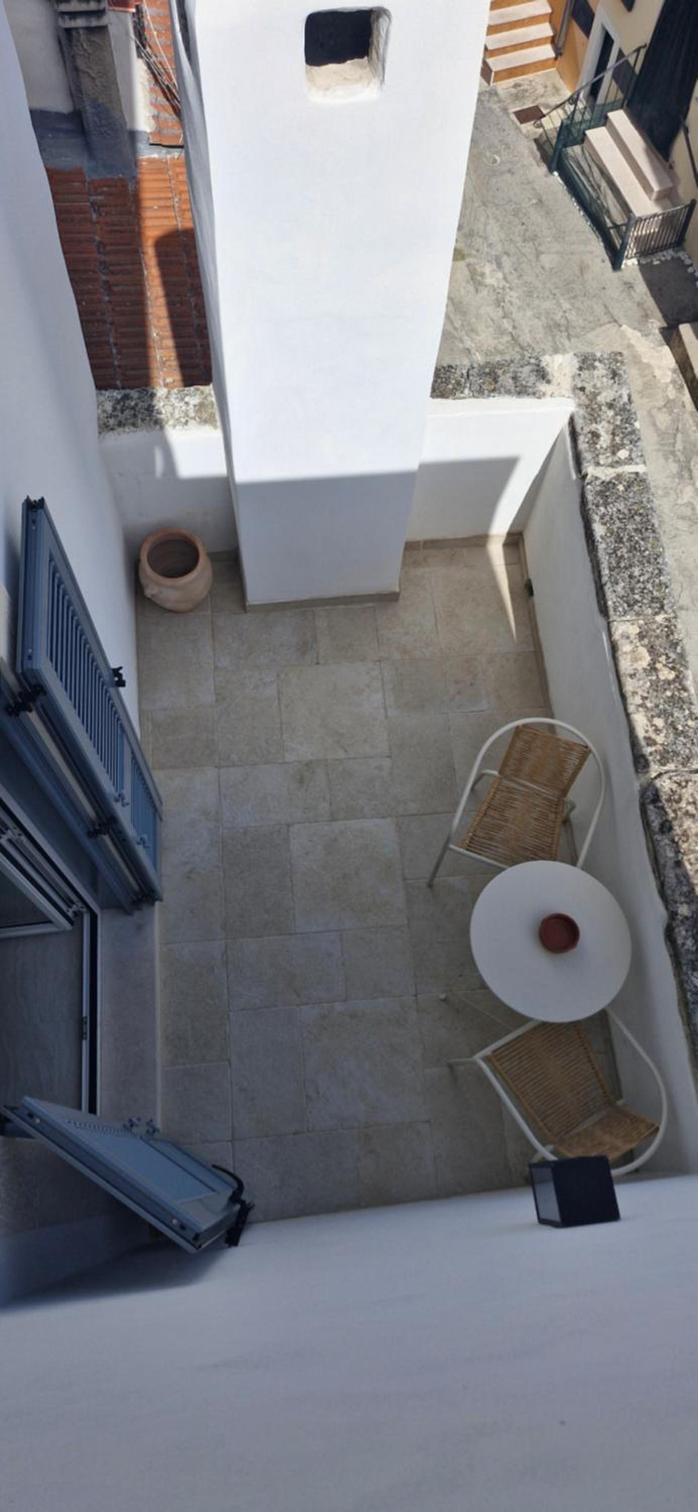 Quadruple Room with Private Bathroom photo 2