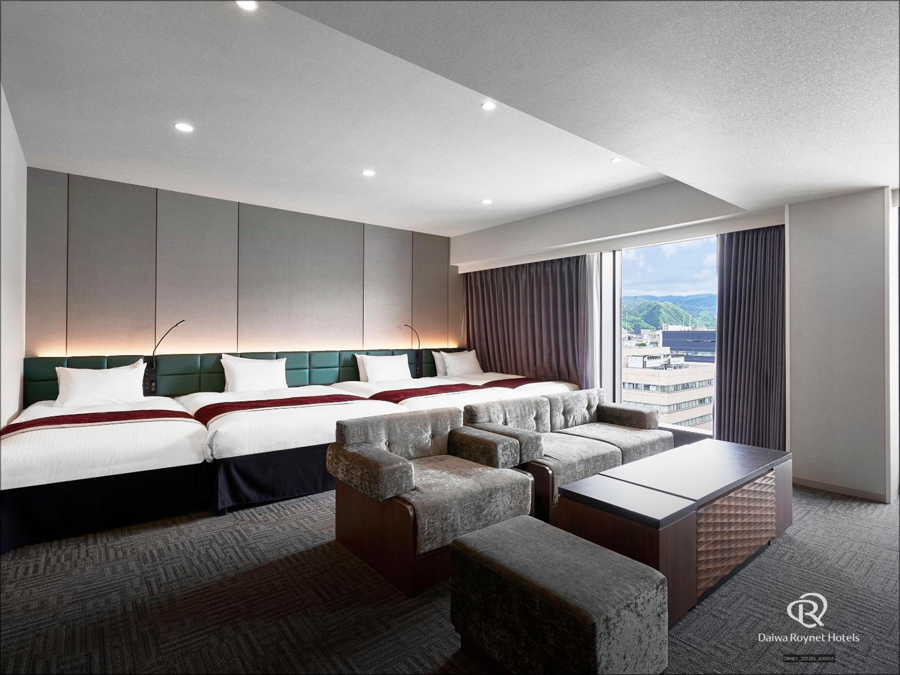 Family Triple Room (Single Bed×2&Extrabed×1) - Non-Smoking
