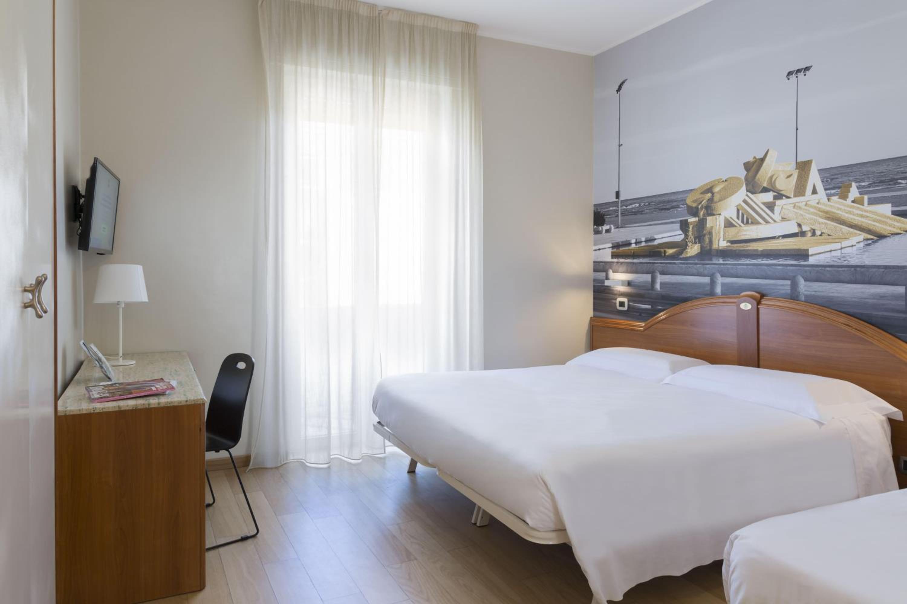 Triple Room - Photo 5
