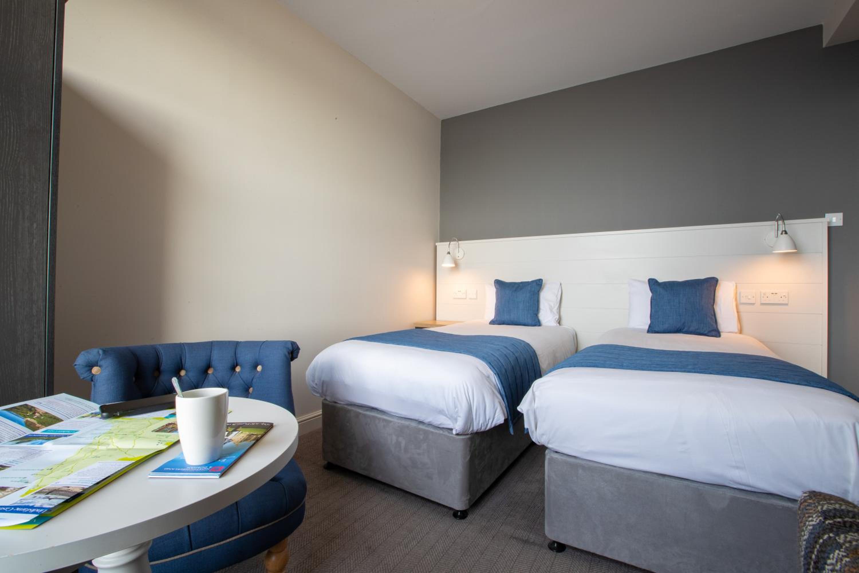 Superior Twin Room photo 3