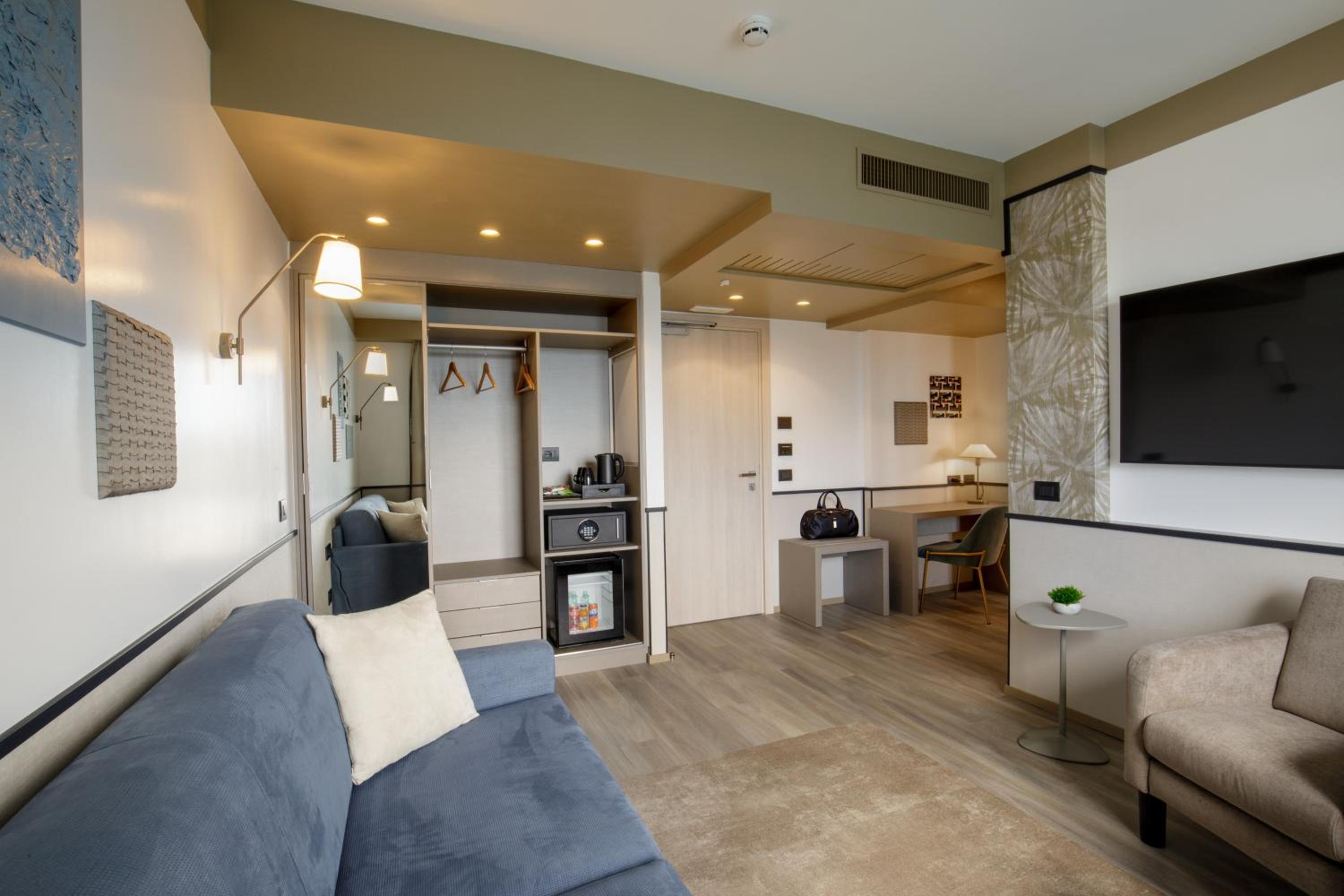 Superior Family Room