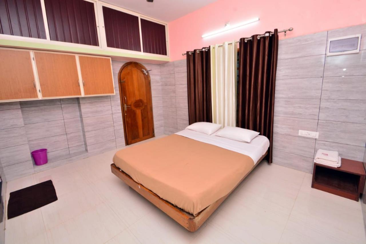 Classic Quadruple Room