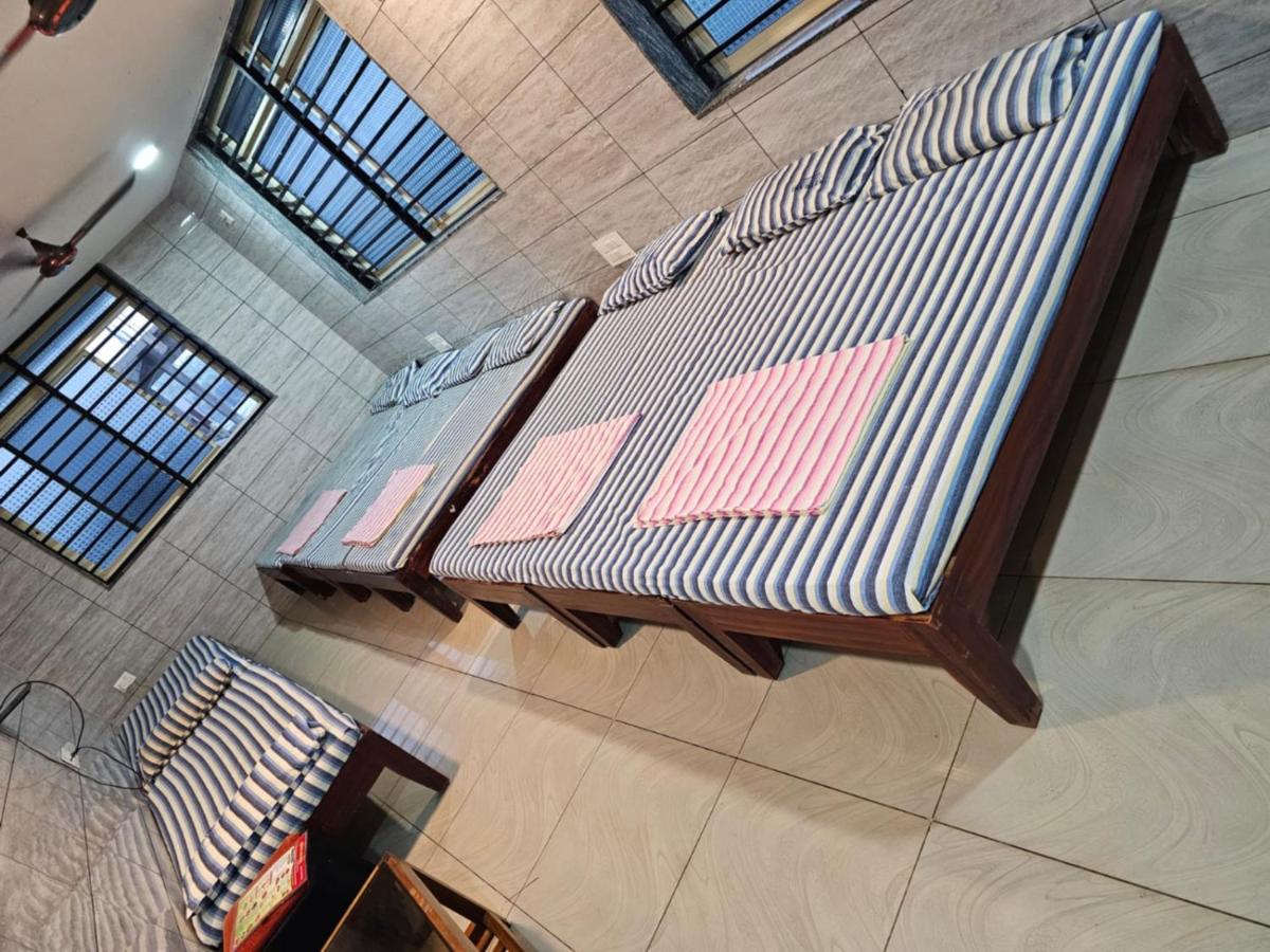 8-Bed Mixed Dormitory Room
