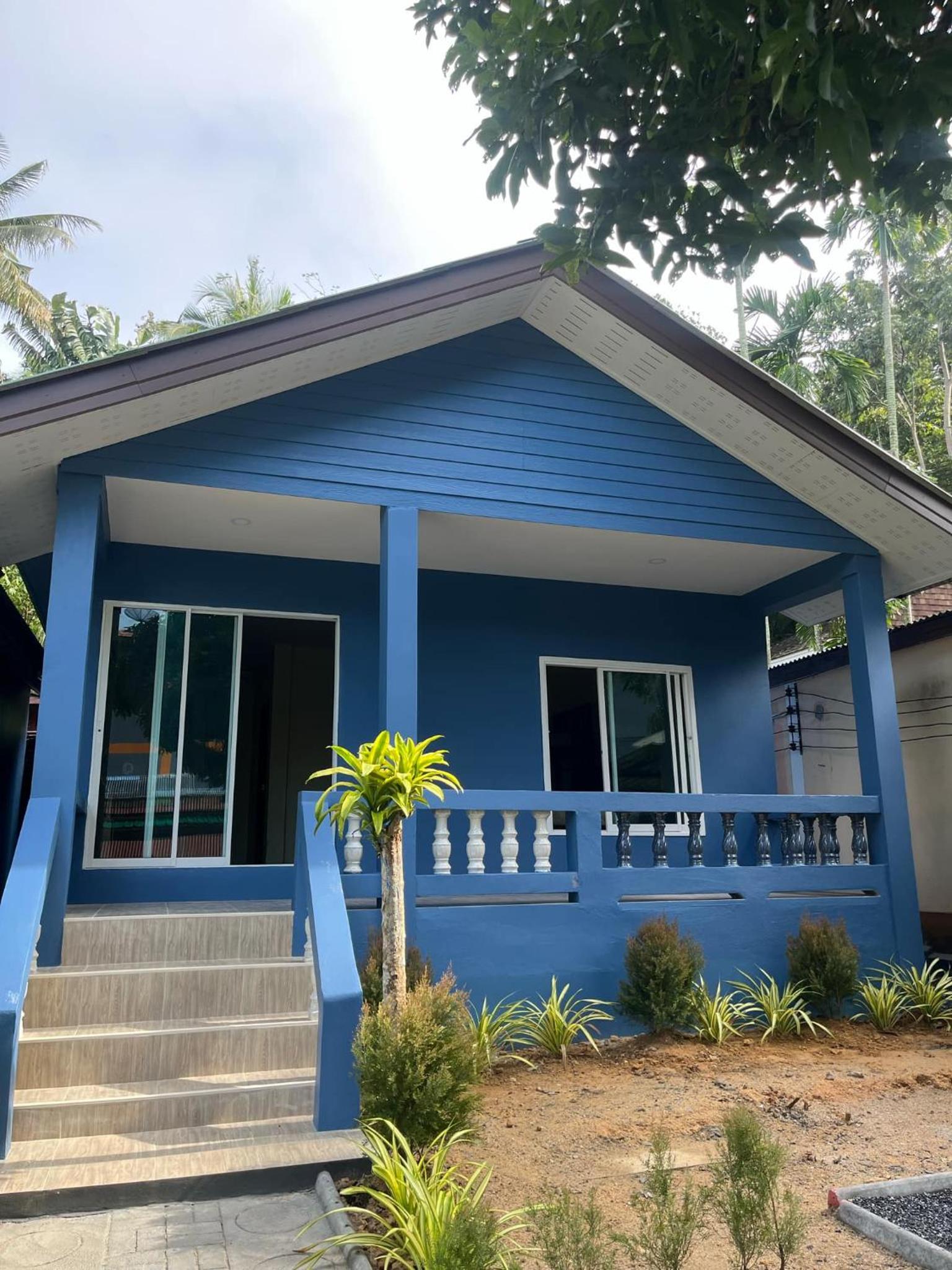 Bungalow with Air Conditioning photo 3