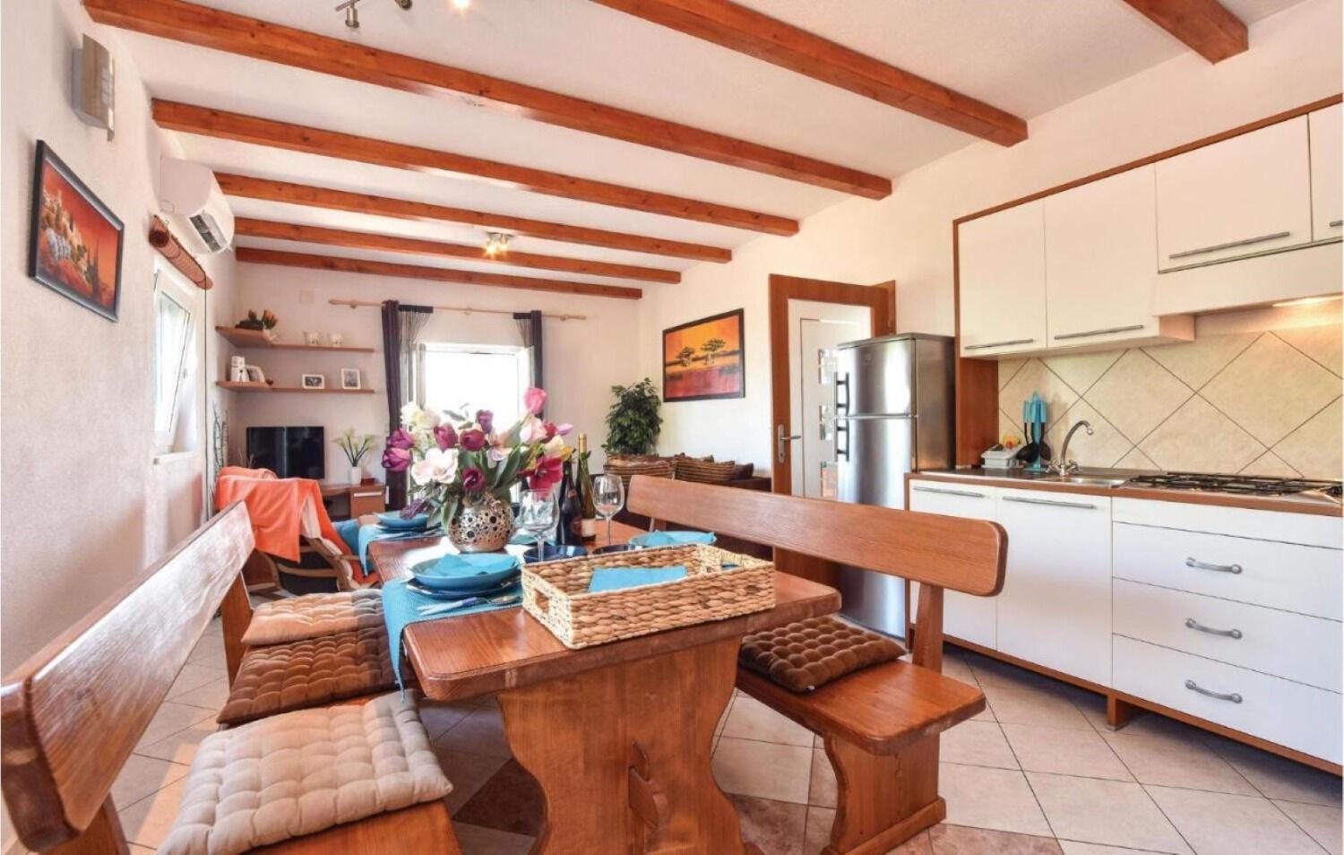 Two-Bedroom Holiday Home photo 2