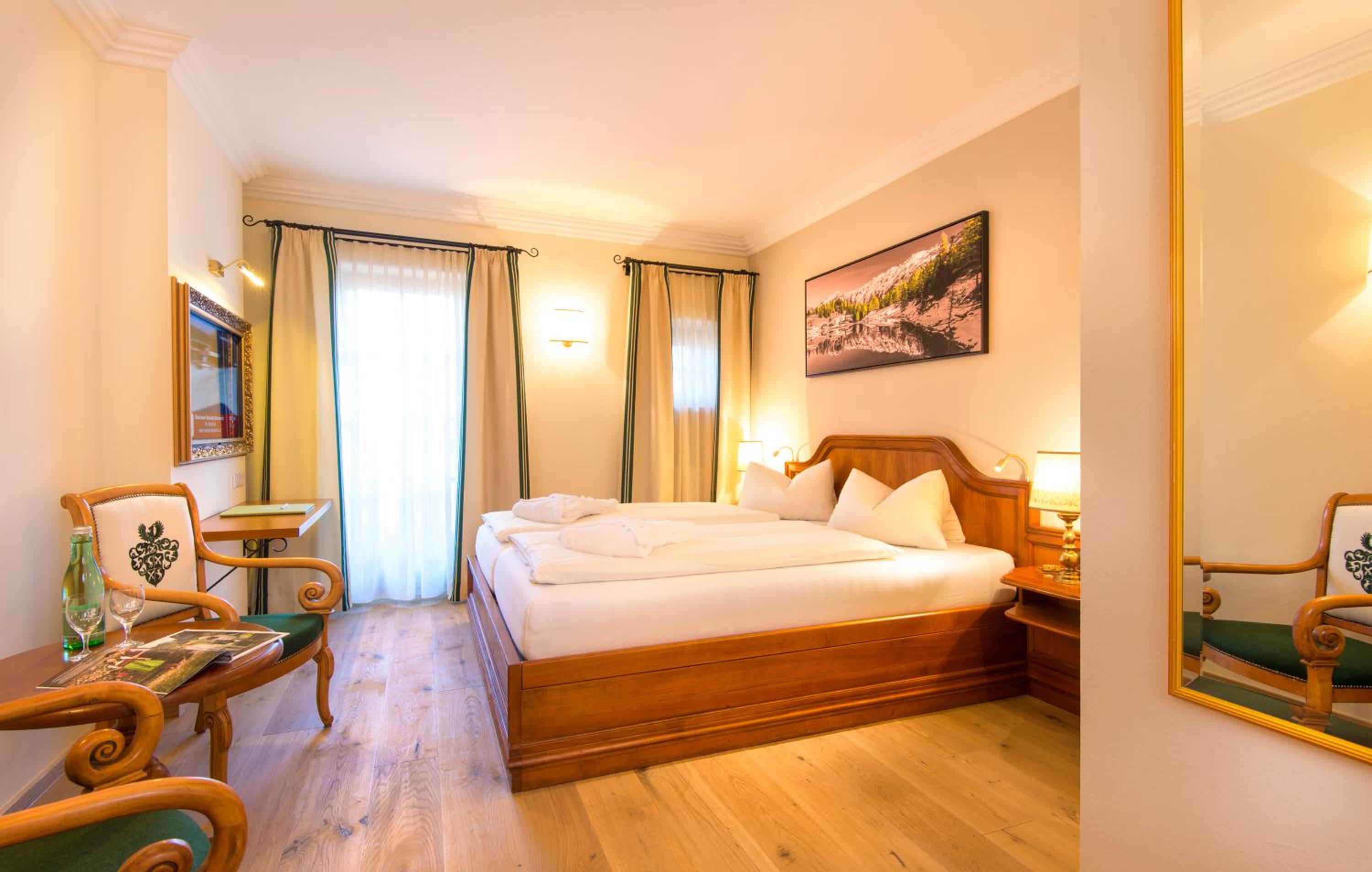 Double Room with Balcony - Photo 2