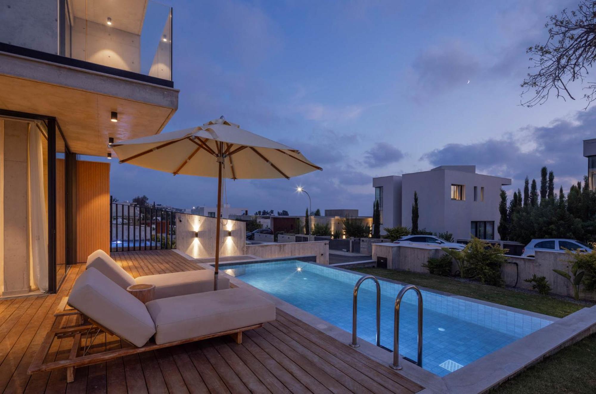 Deluxe Villa