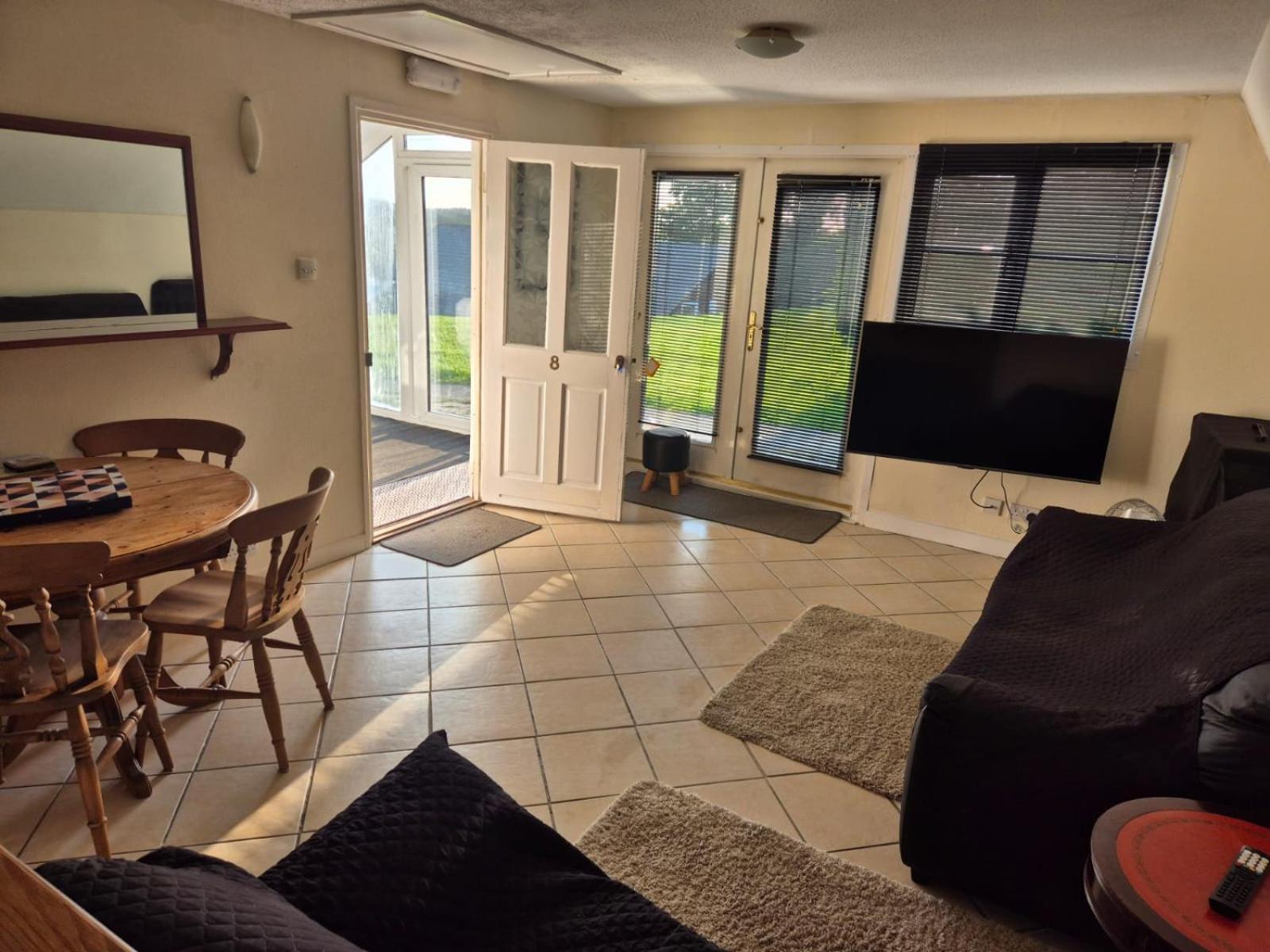Two-Bedroom House photo 1