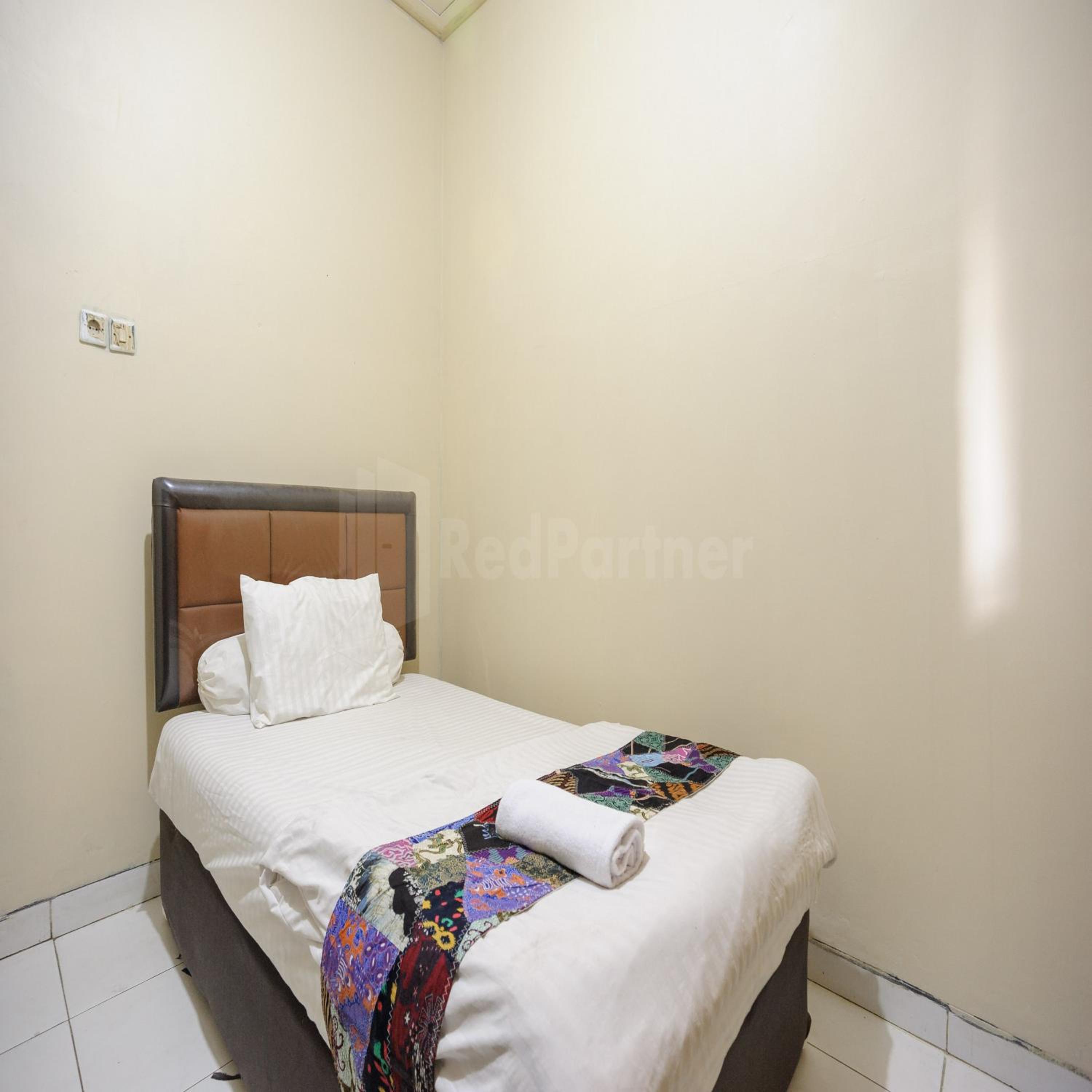 Standard Double Room photo 2