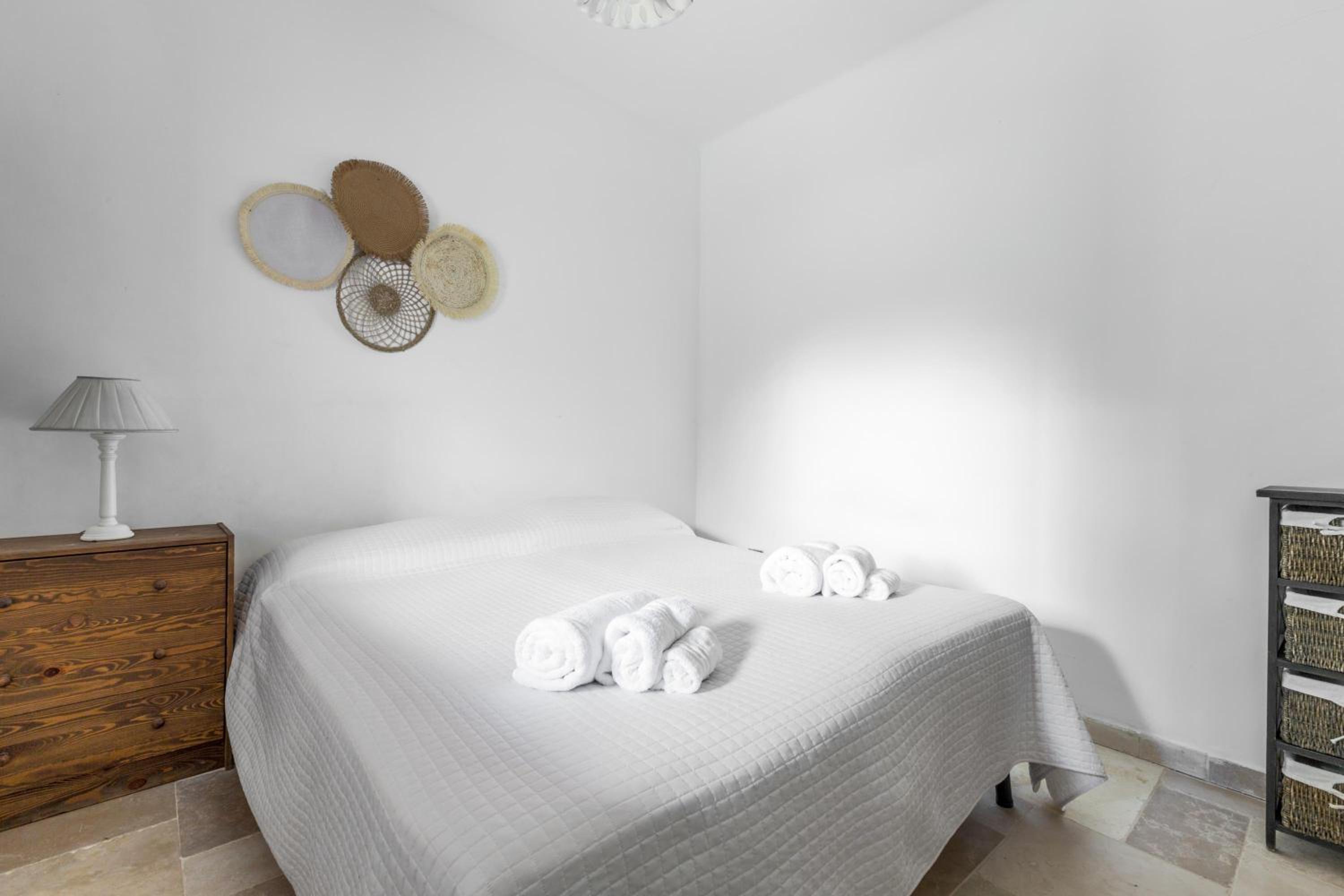 Three-Bedroom Villa photo 2