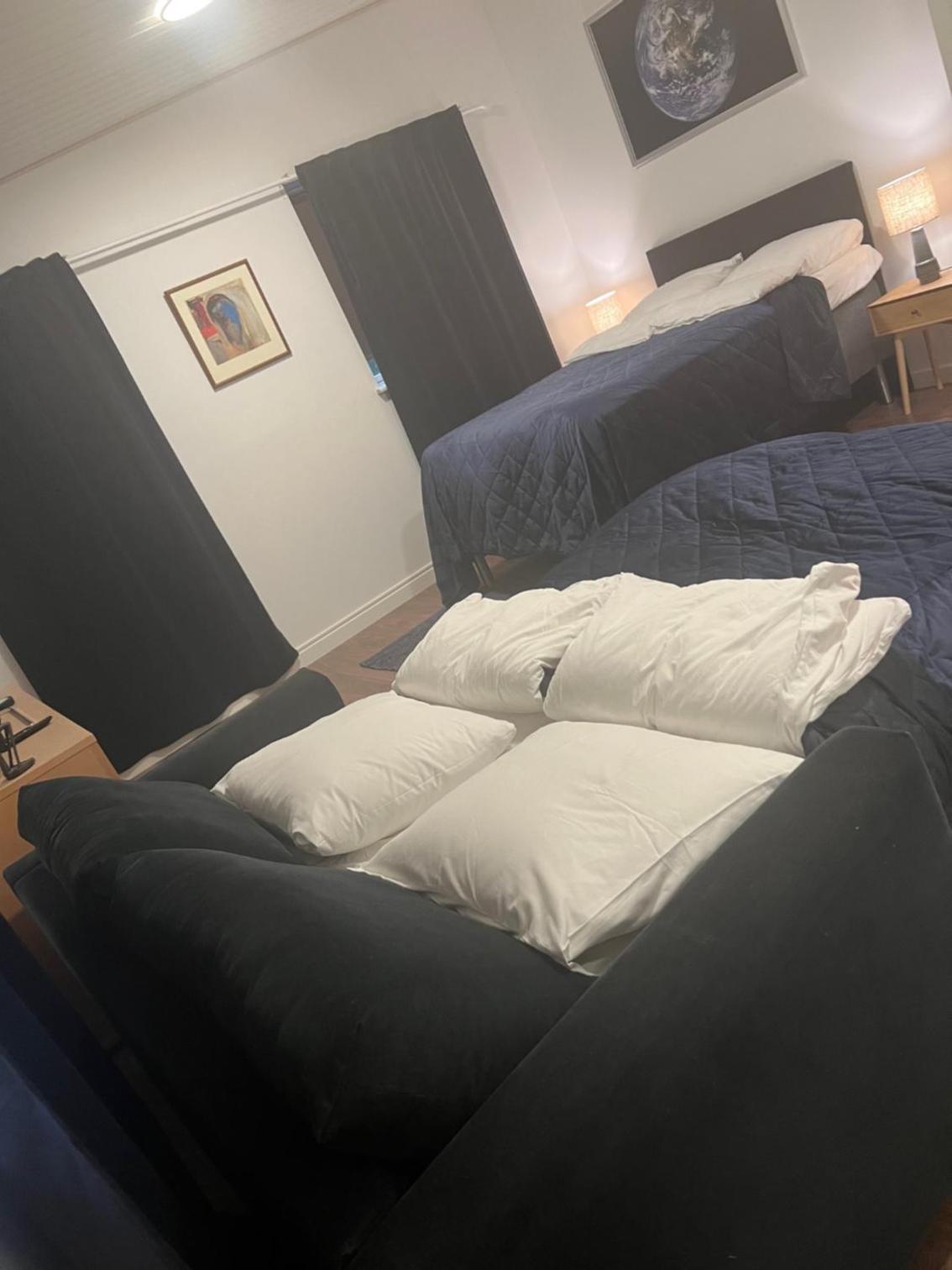 Standard Double Room with Two Double Beds photo 1