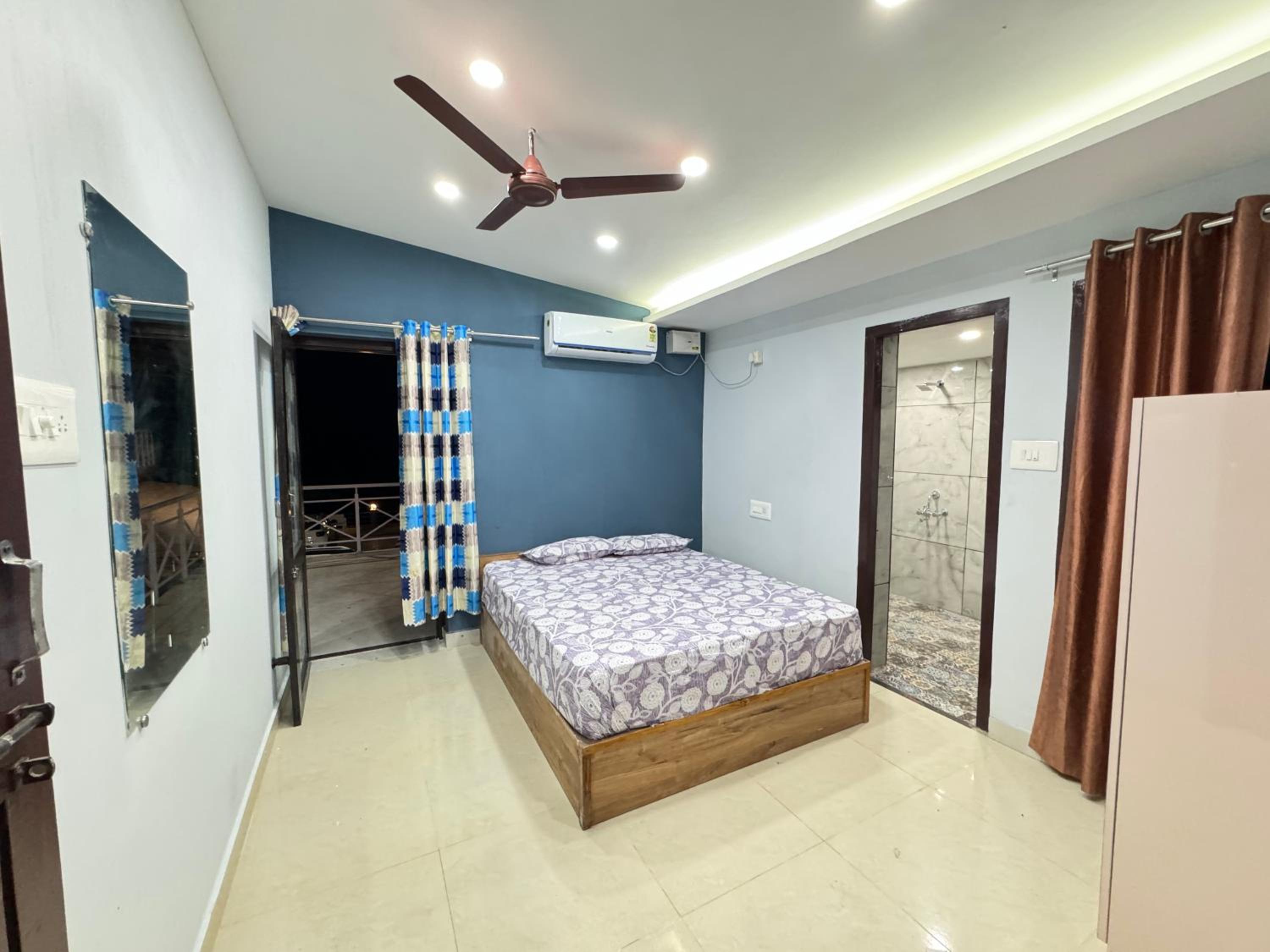 Villa photo 1