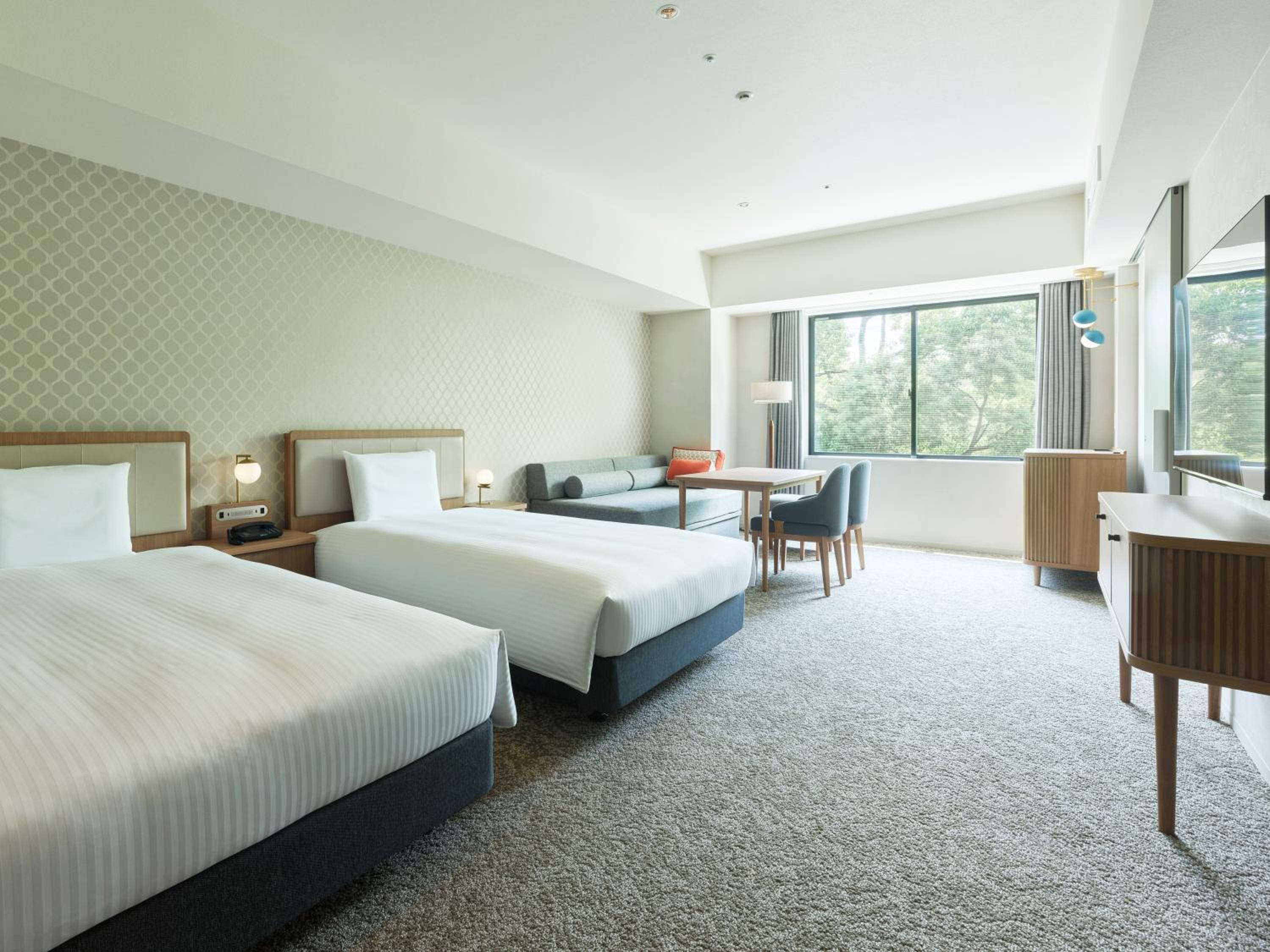 Accessible Deluxe Twin Room  - Photo 1