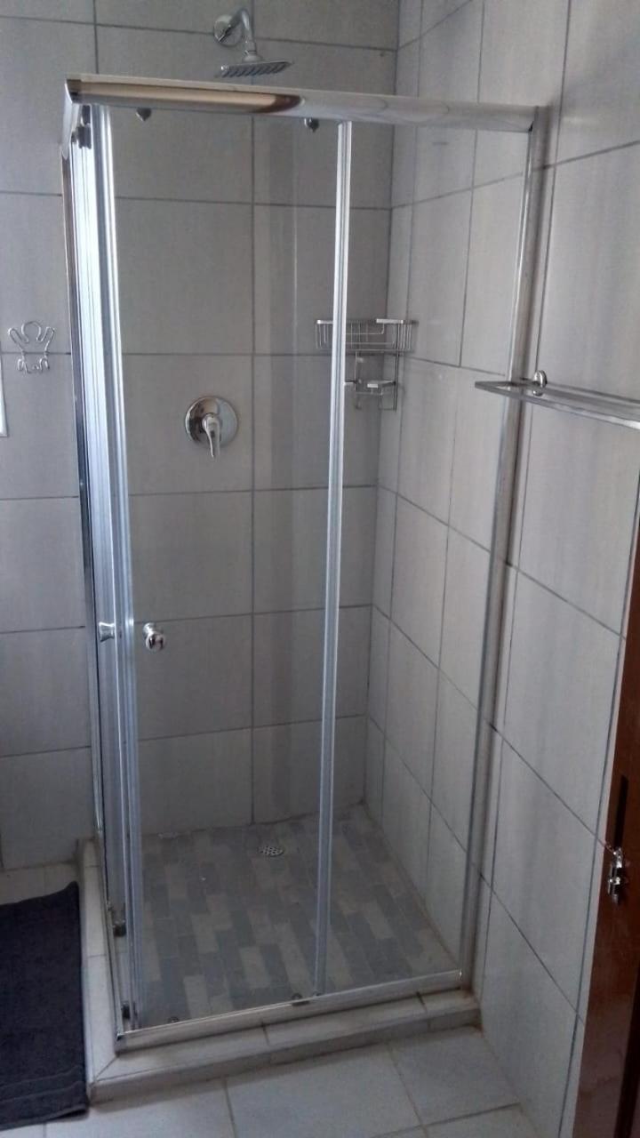 Executive Suite - Photo 3