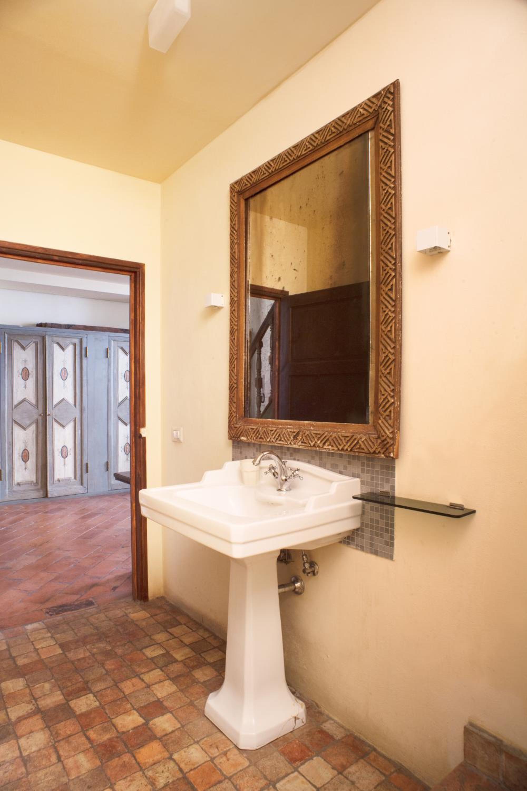 Maisonette photo 2