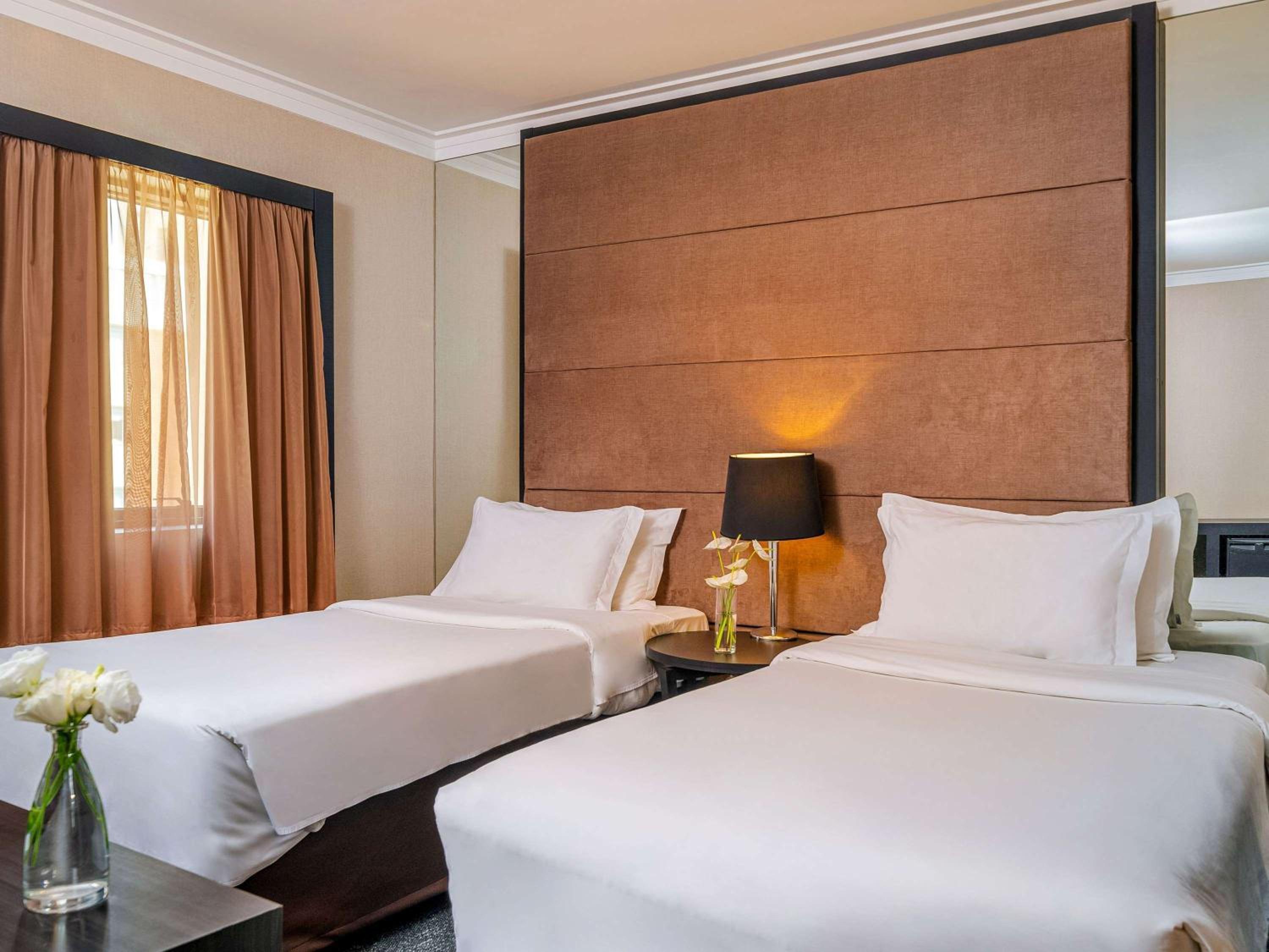 Standard Twin Room - Photo 1
