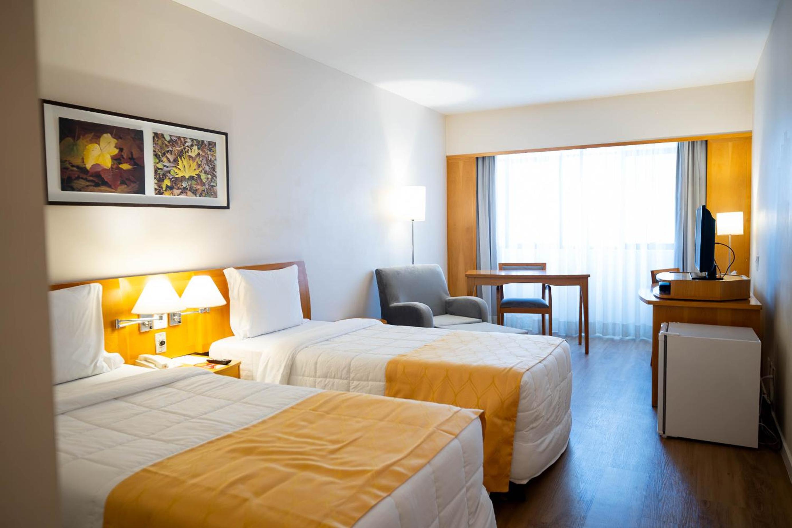 Superior Twin Room photo 3