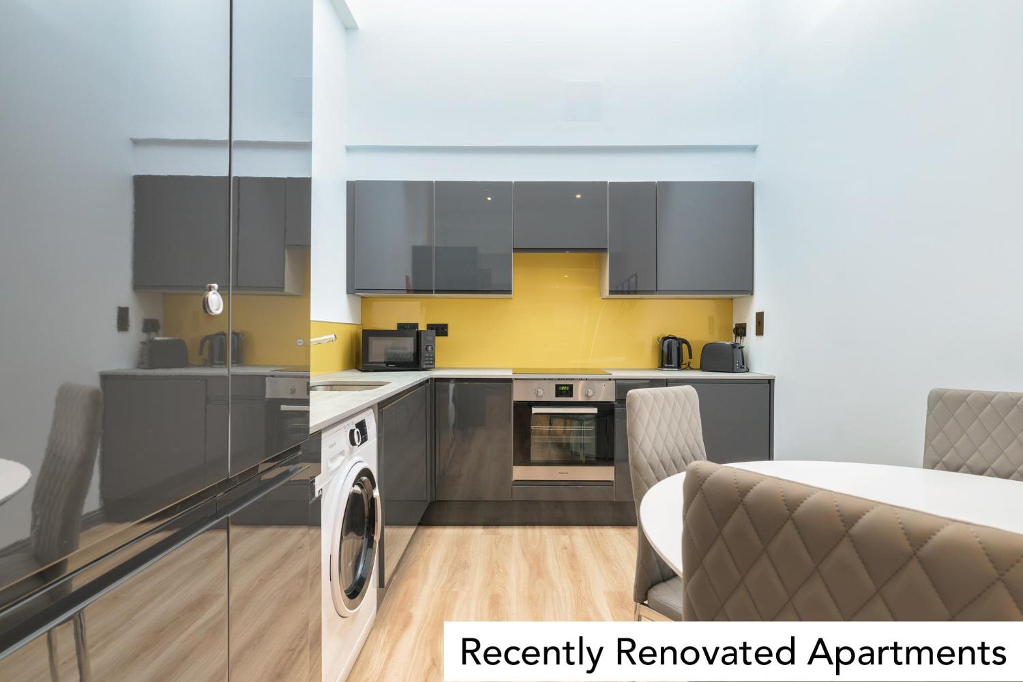 Two-Bedroom Superior Apartment - Photo 15