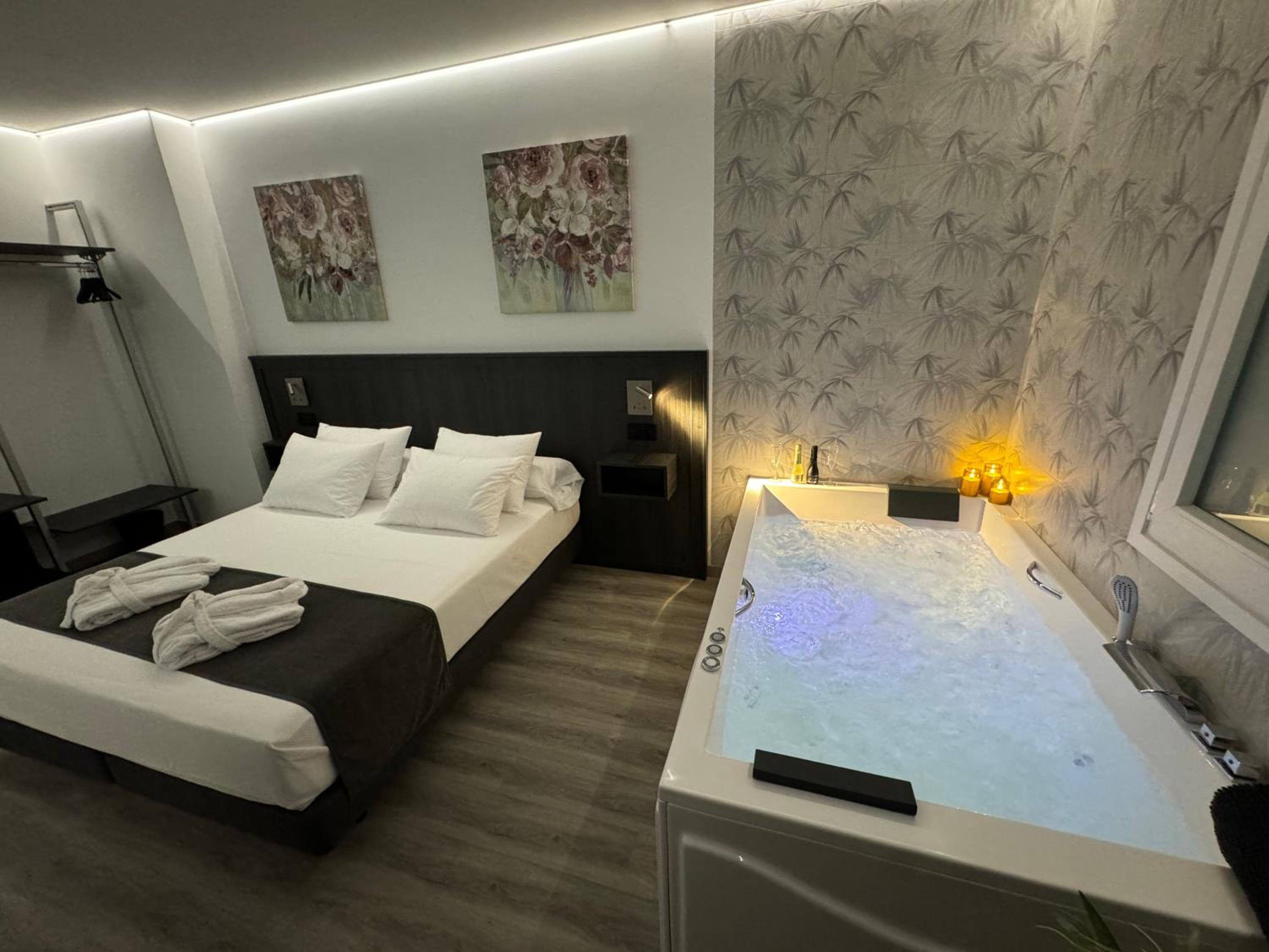 Suite Deluxe con Bañera de Hidromasaje