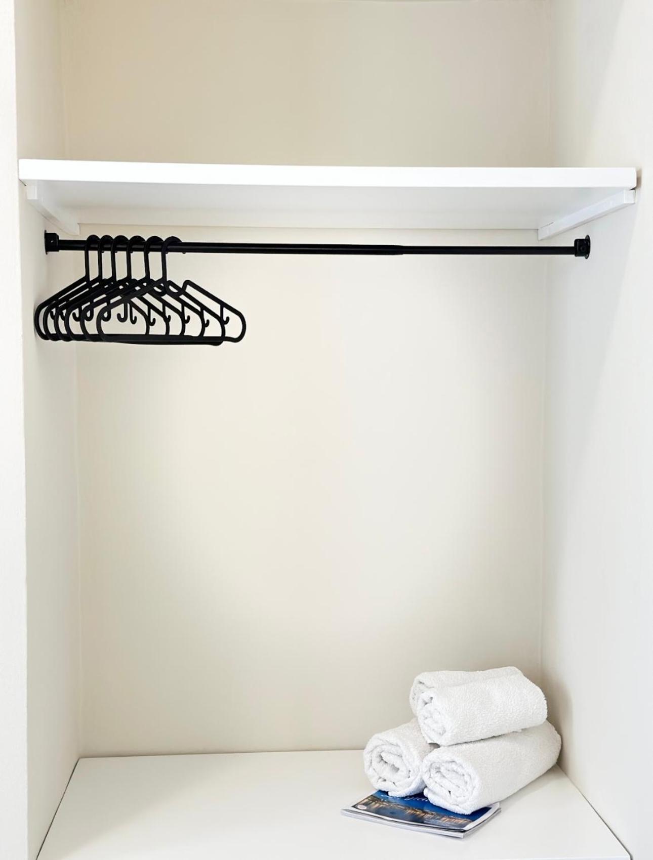 Deluxe Junior Suite - Photo 9