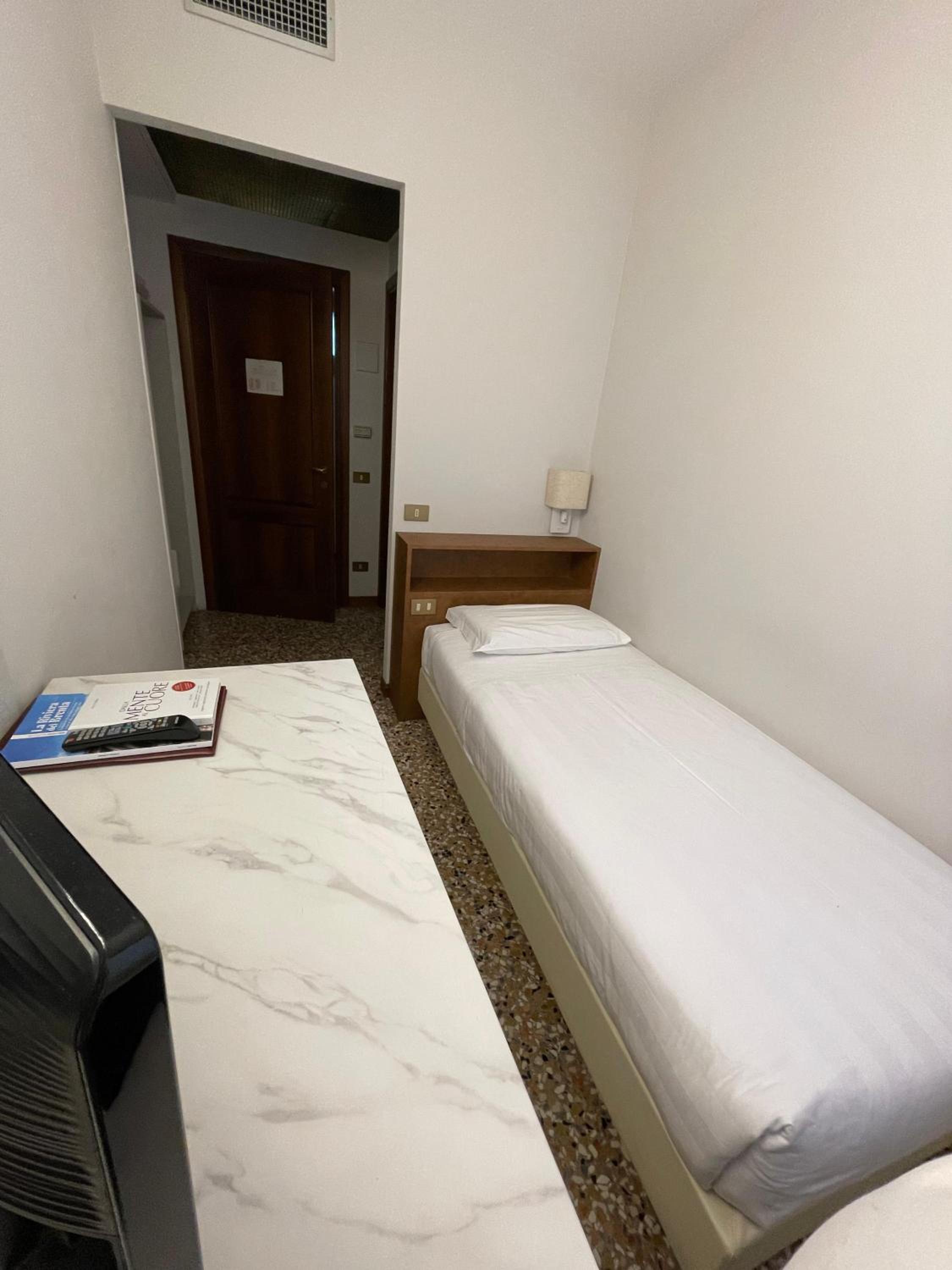 Single Room - Annex