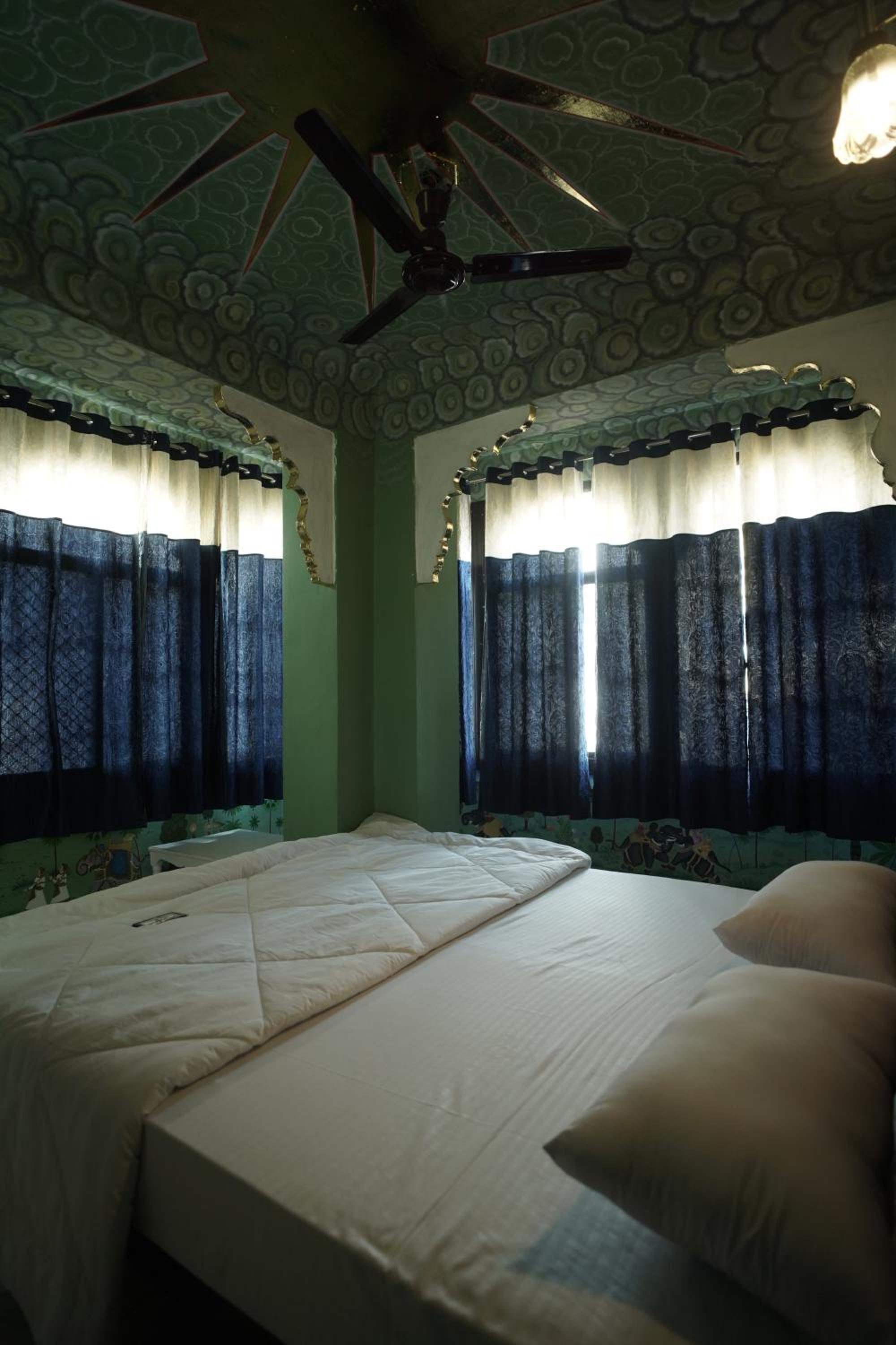 Suite - Photo 6