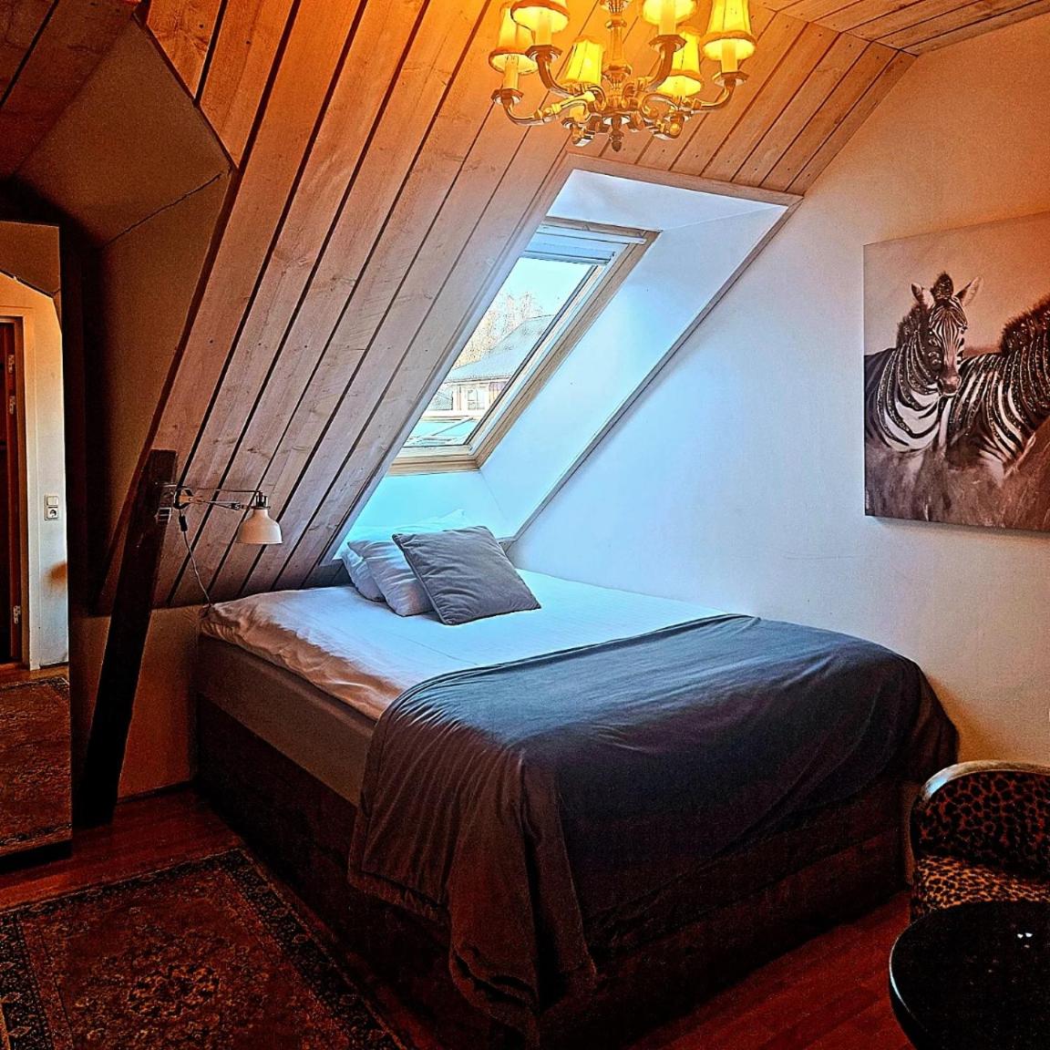 Standard Single Room photo 2