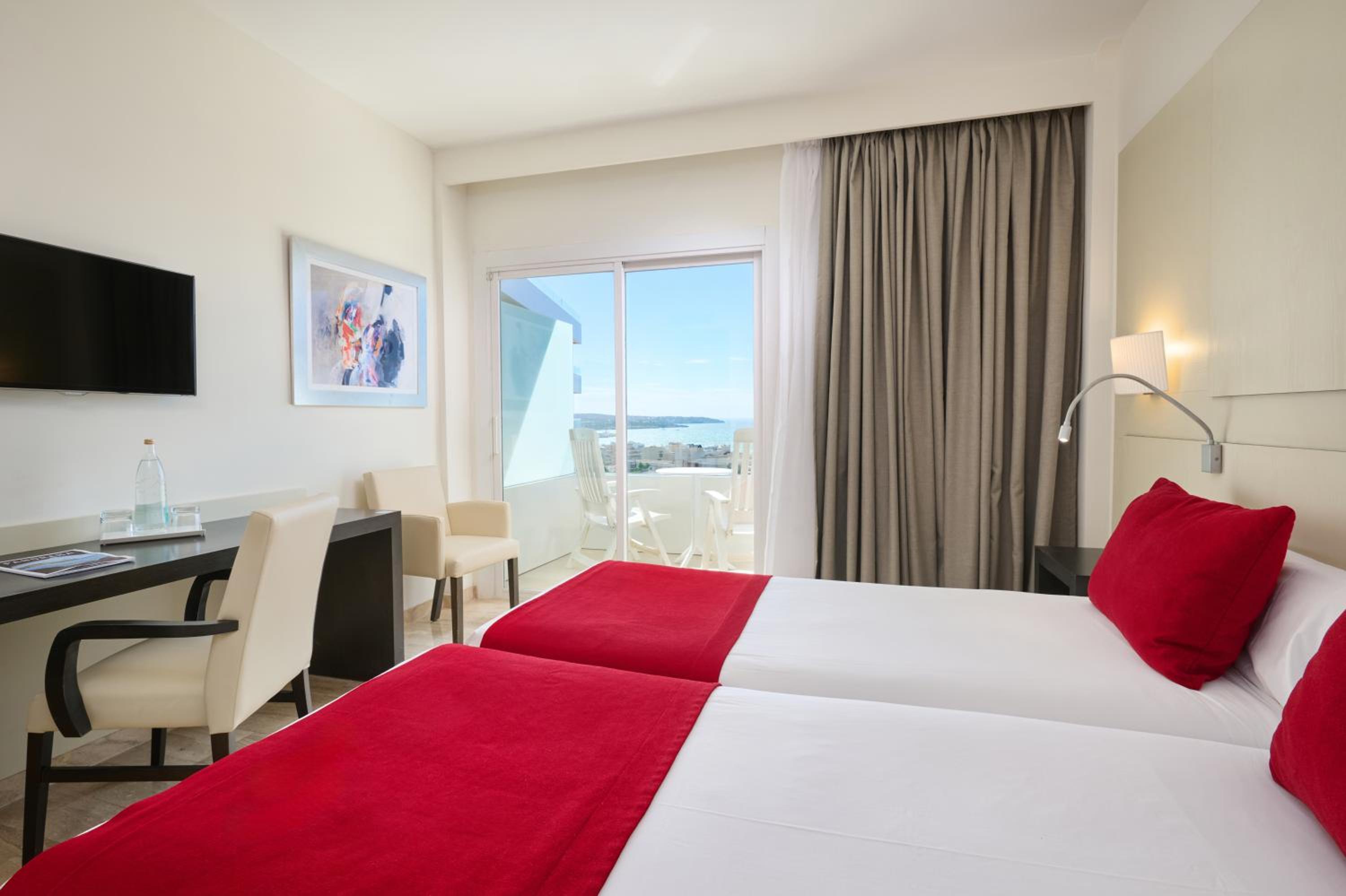 Superior Double Room with Sea View photo 3