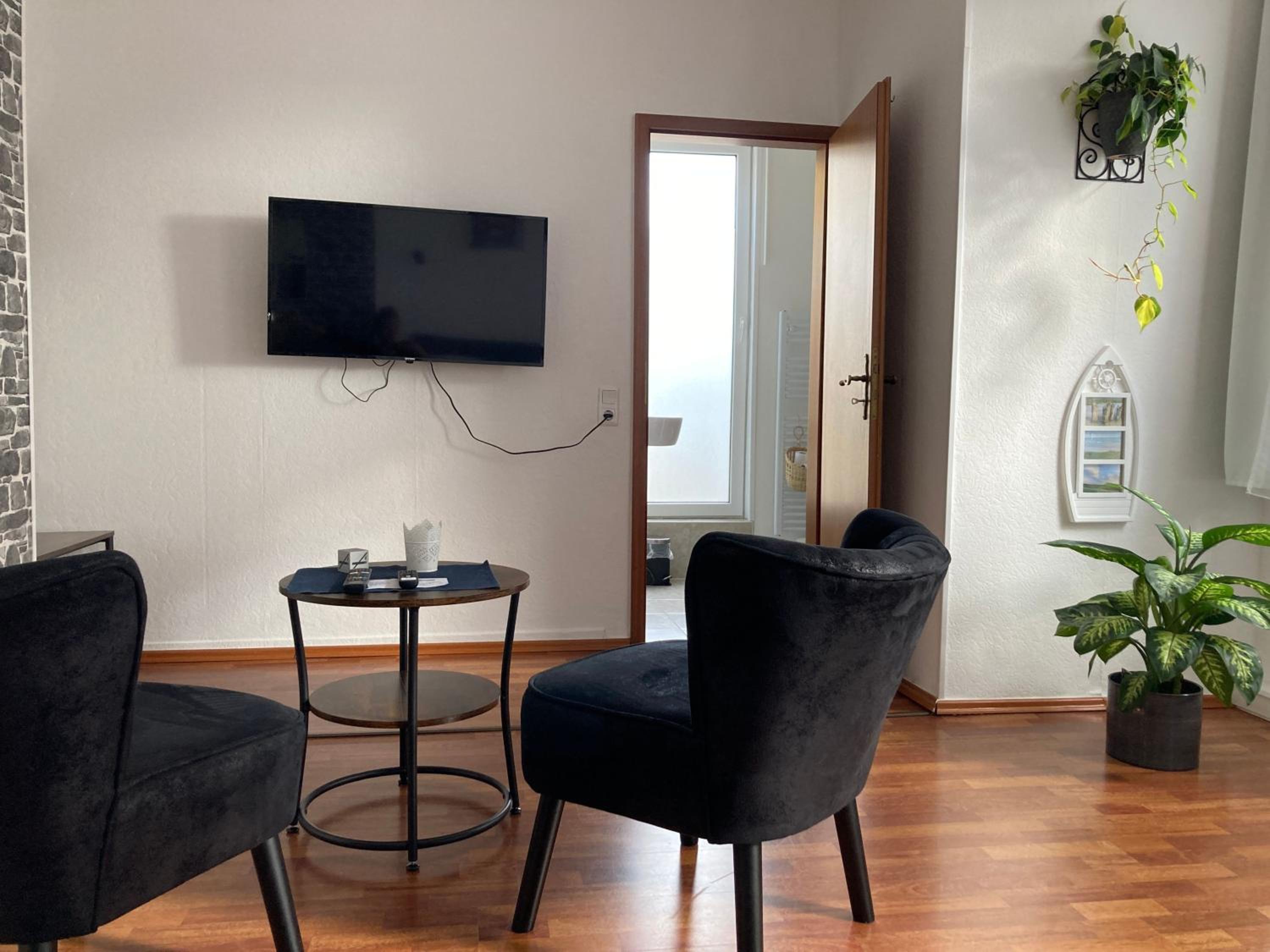 Budget Double Room photo 1