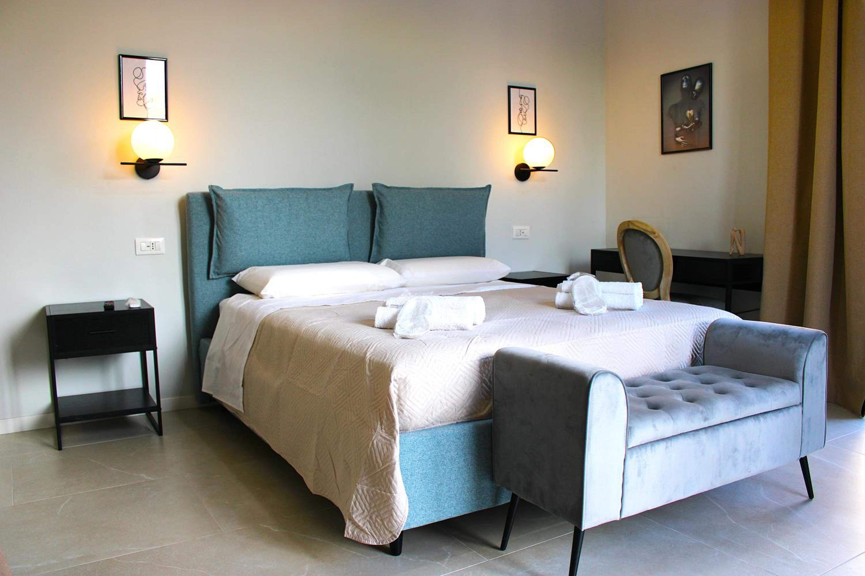 Triple Room with City View