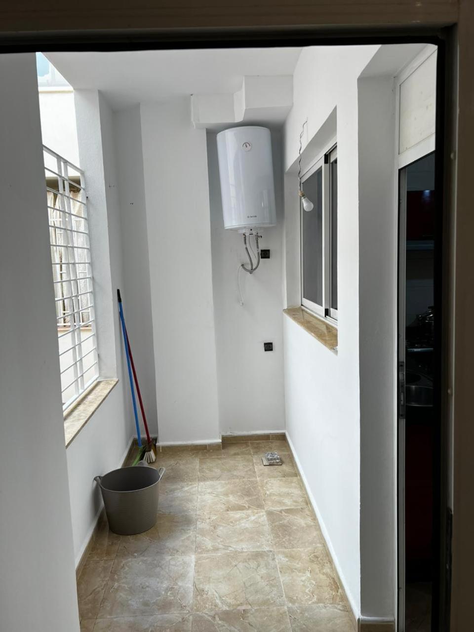 Apartment photo 3