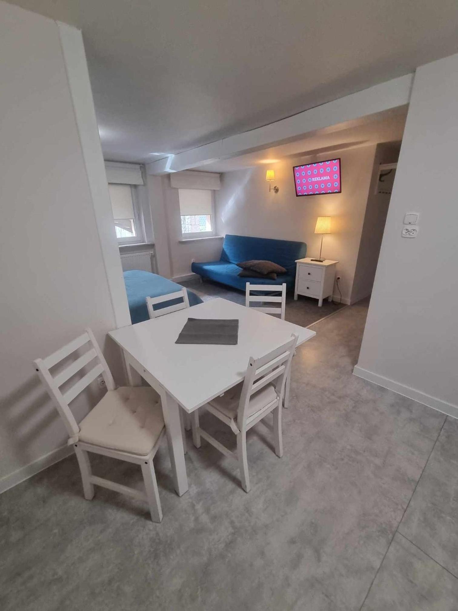 Deluxe Family Room - Photo 7