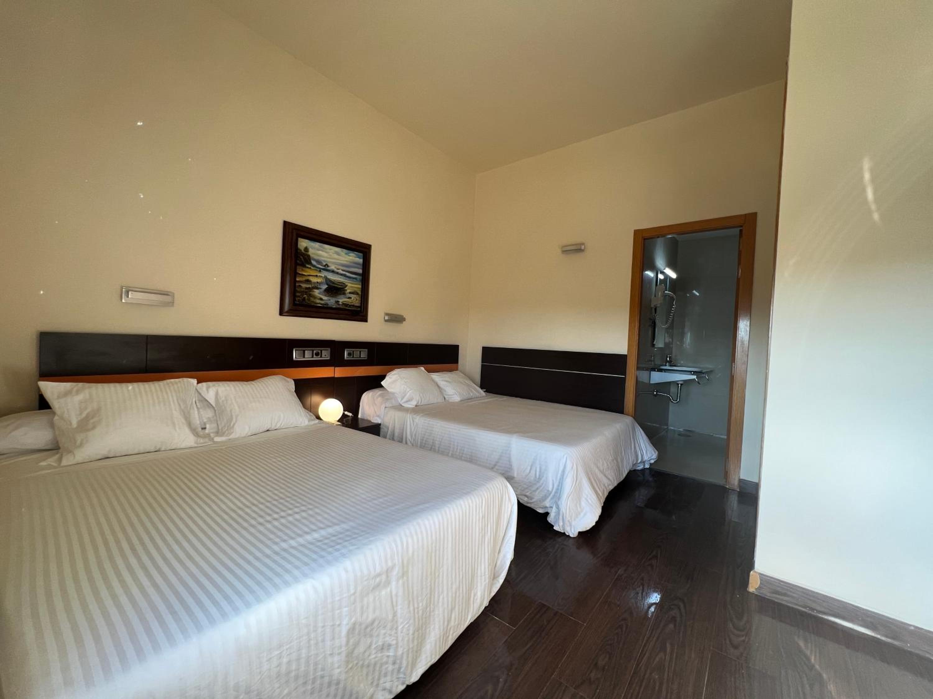 Quadruple Room photo 2
