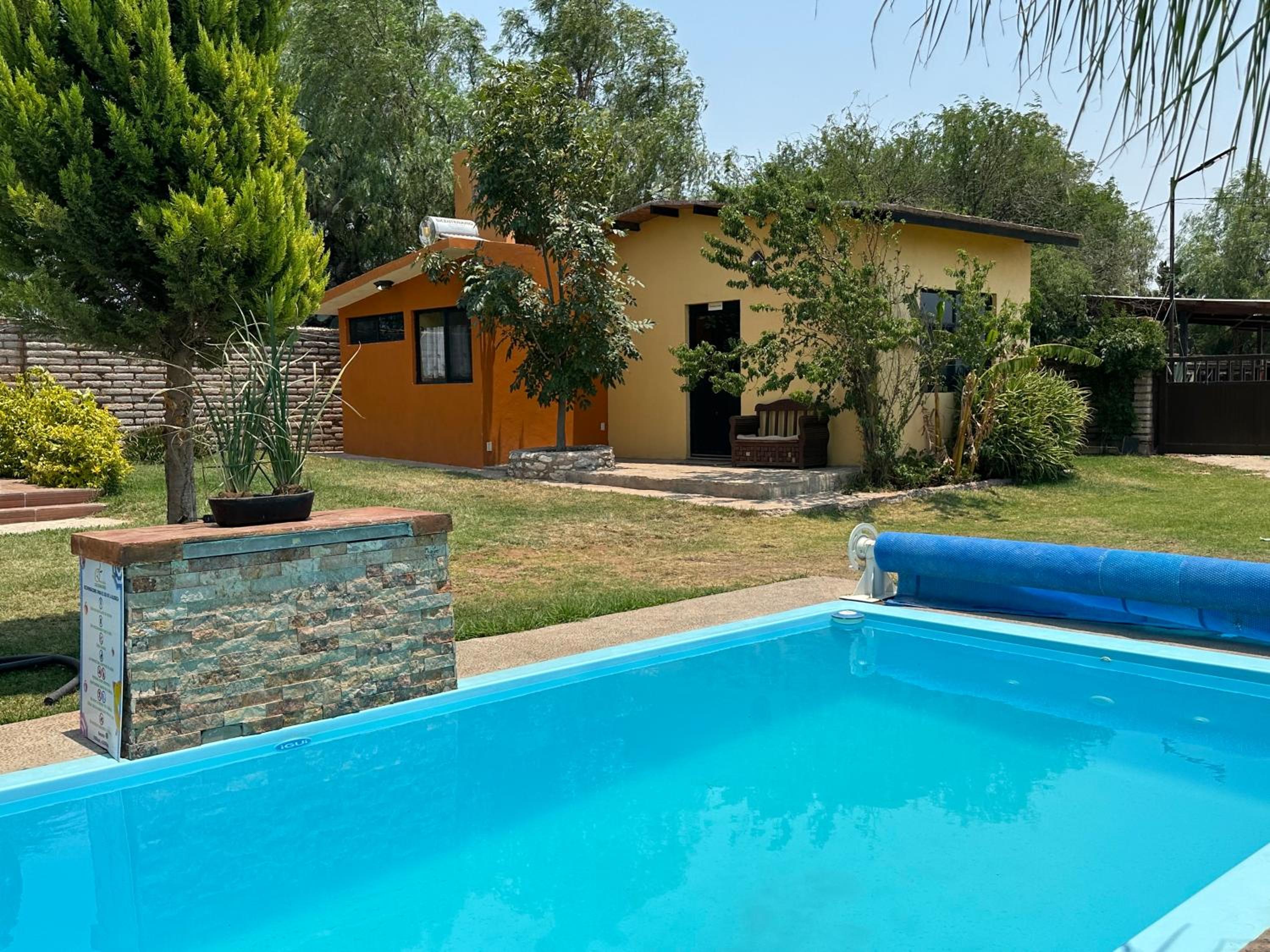Seven-Bedroom House - Photo 6
