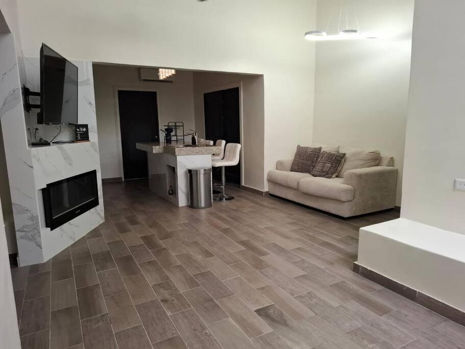 Three-Bedroom House photo 1