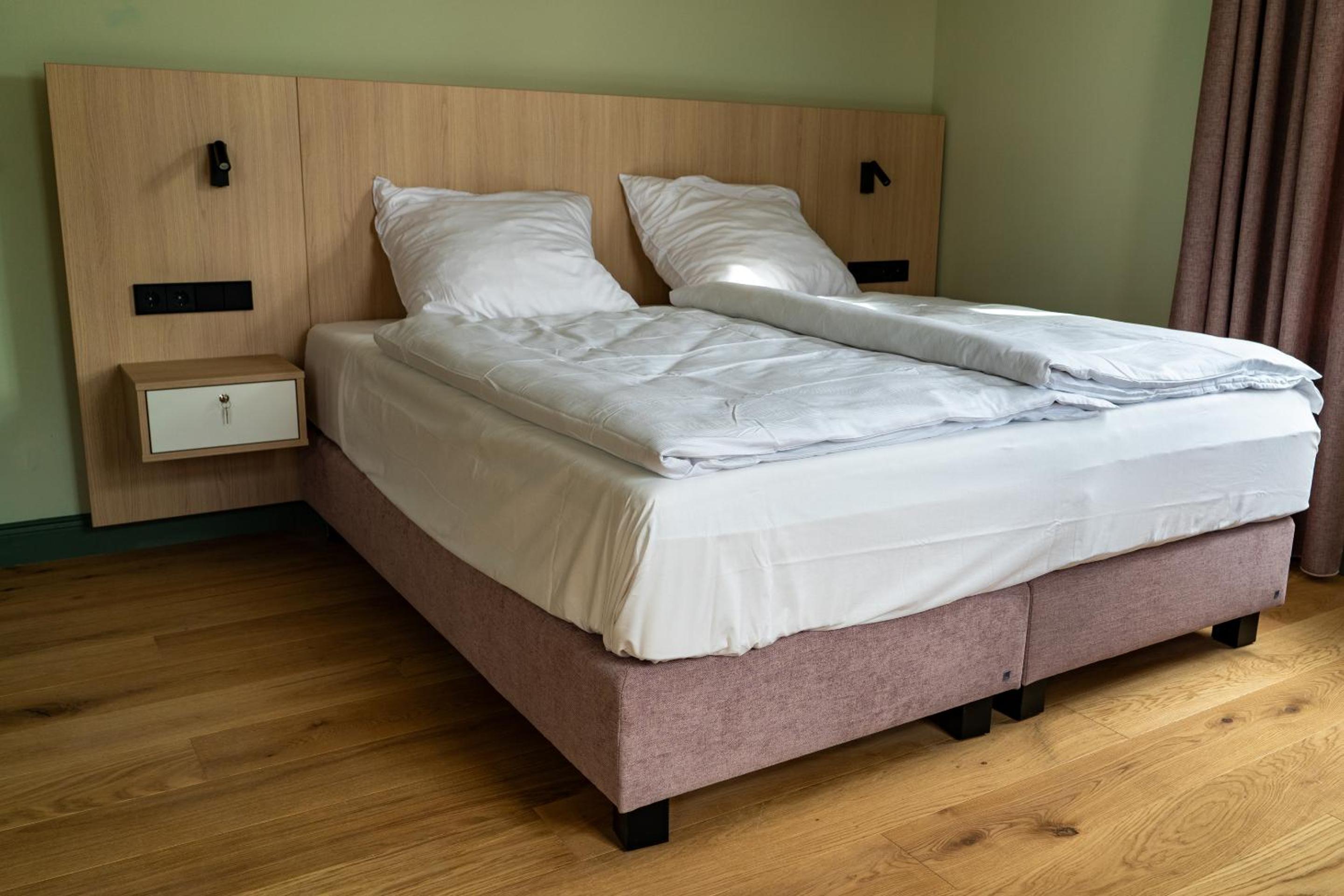 Small Double Room photo 1
