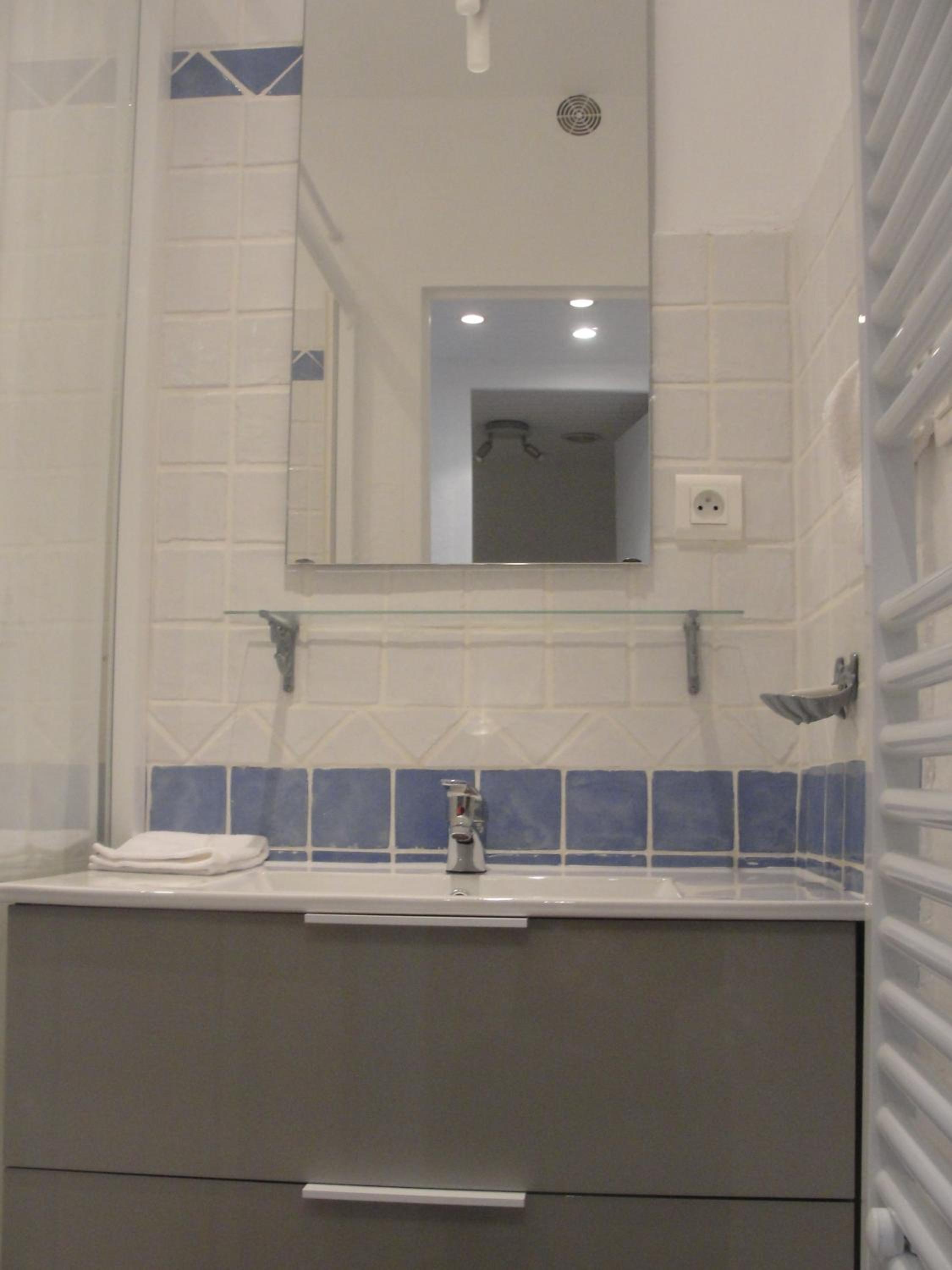 Double Room with Terrace photo 3