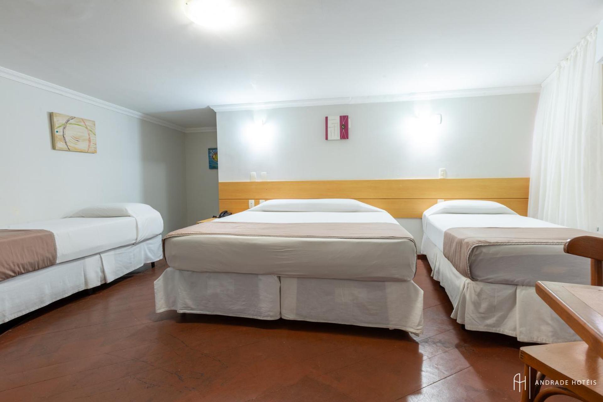 Quadruple Room - Photo 7