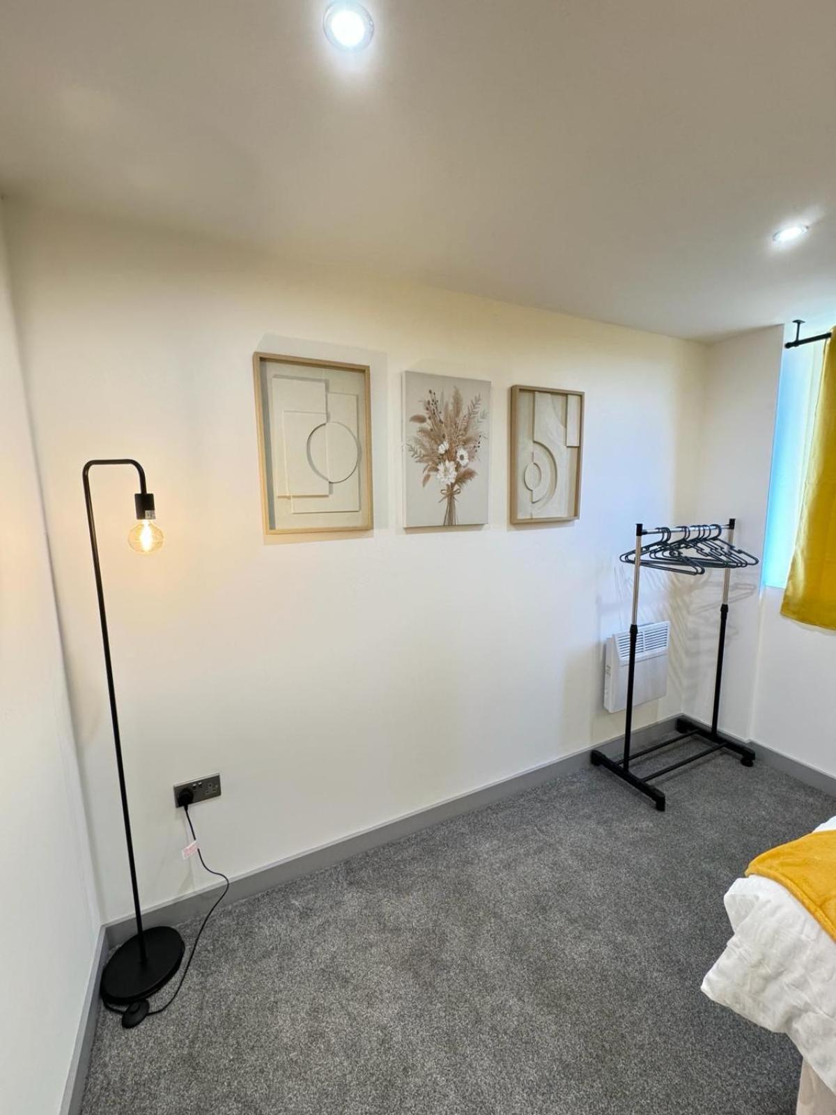 Two-Bedroom Apartment photo 3