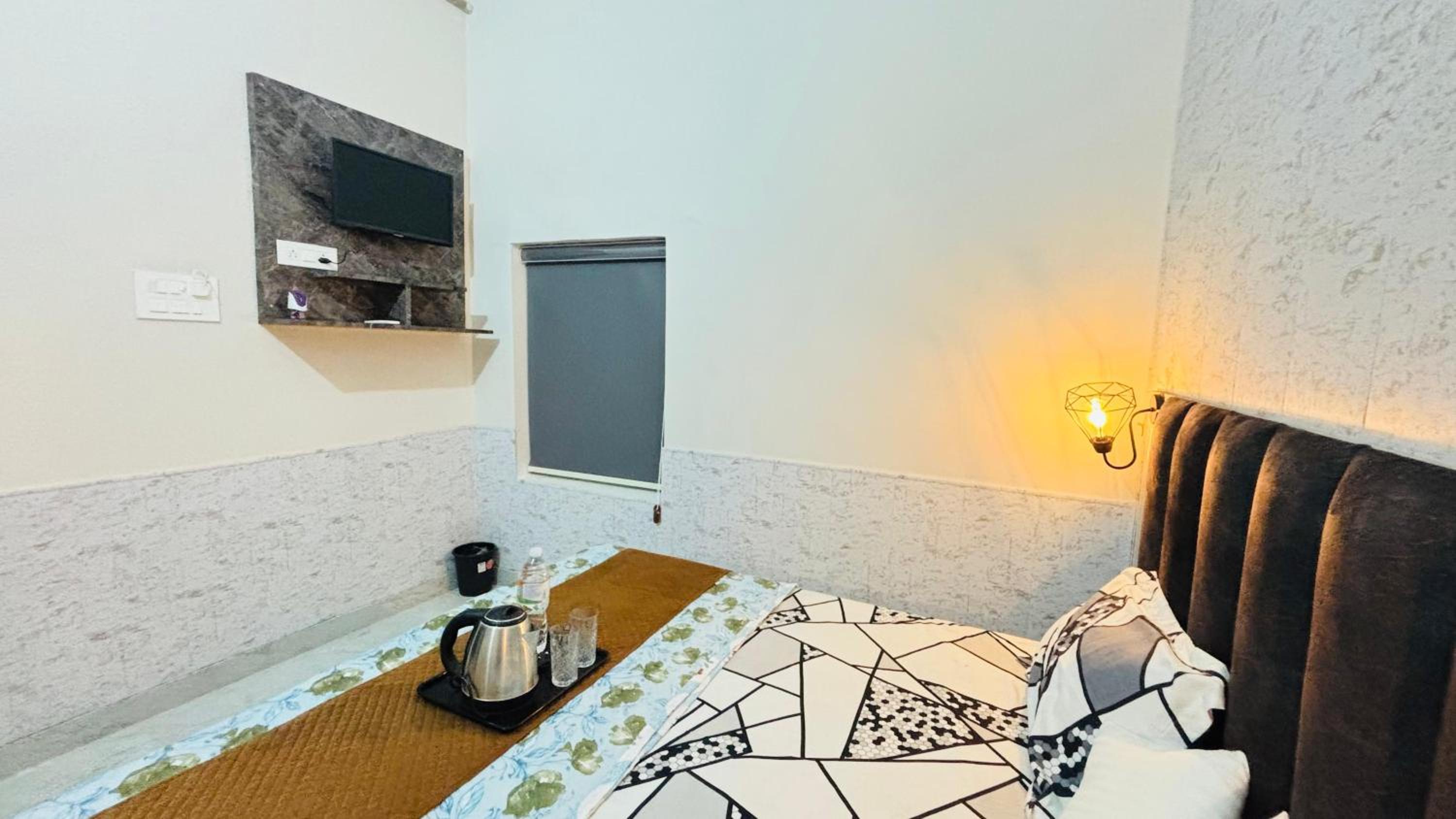 Budget Double Room photo 1