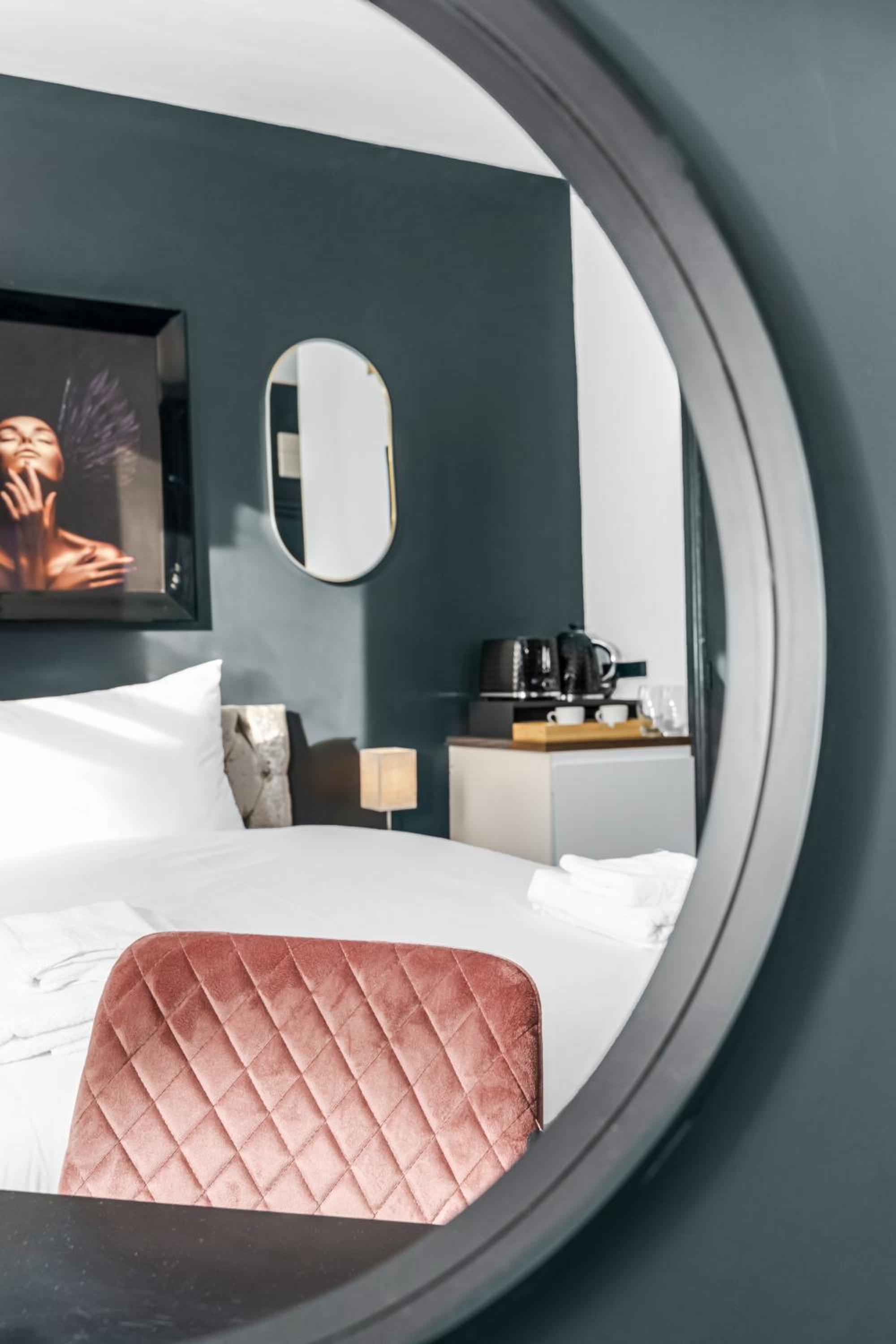 Double Room with Private Bathroom photo 1