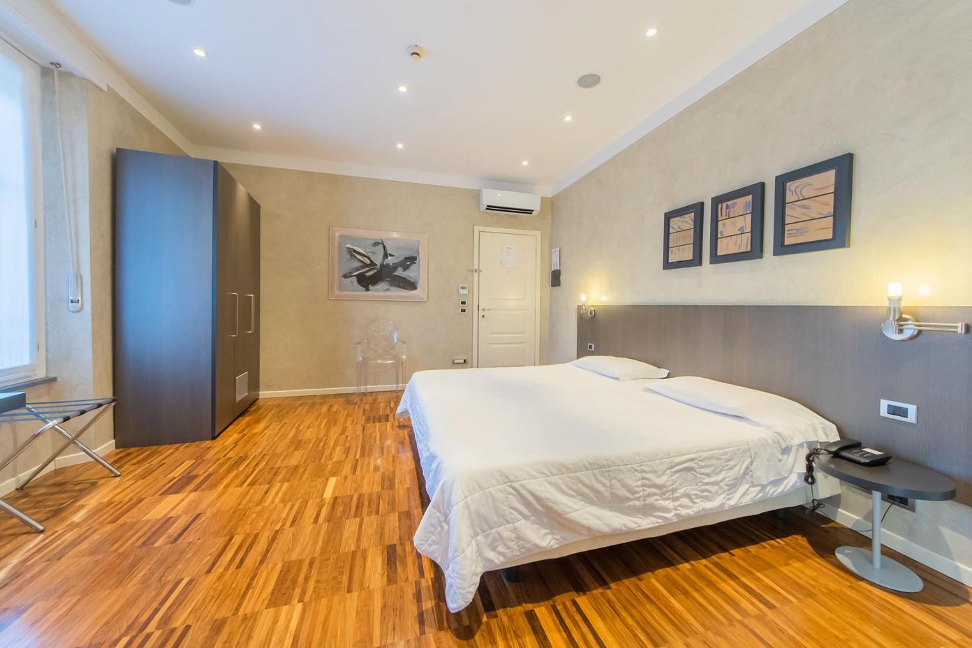 Triple Room - Photo 1