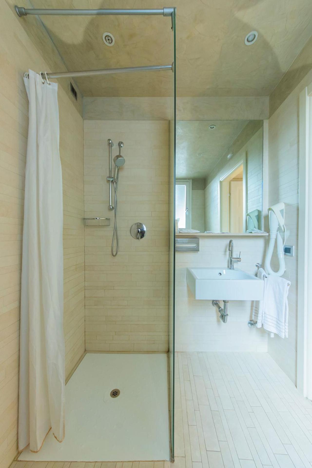 Triple Room - Photo 4