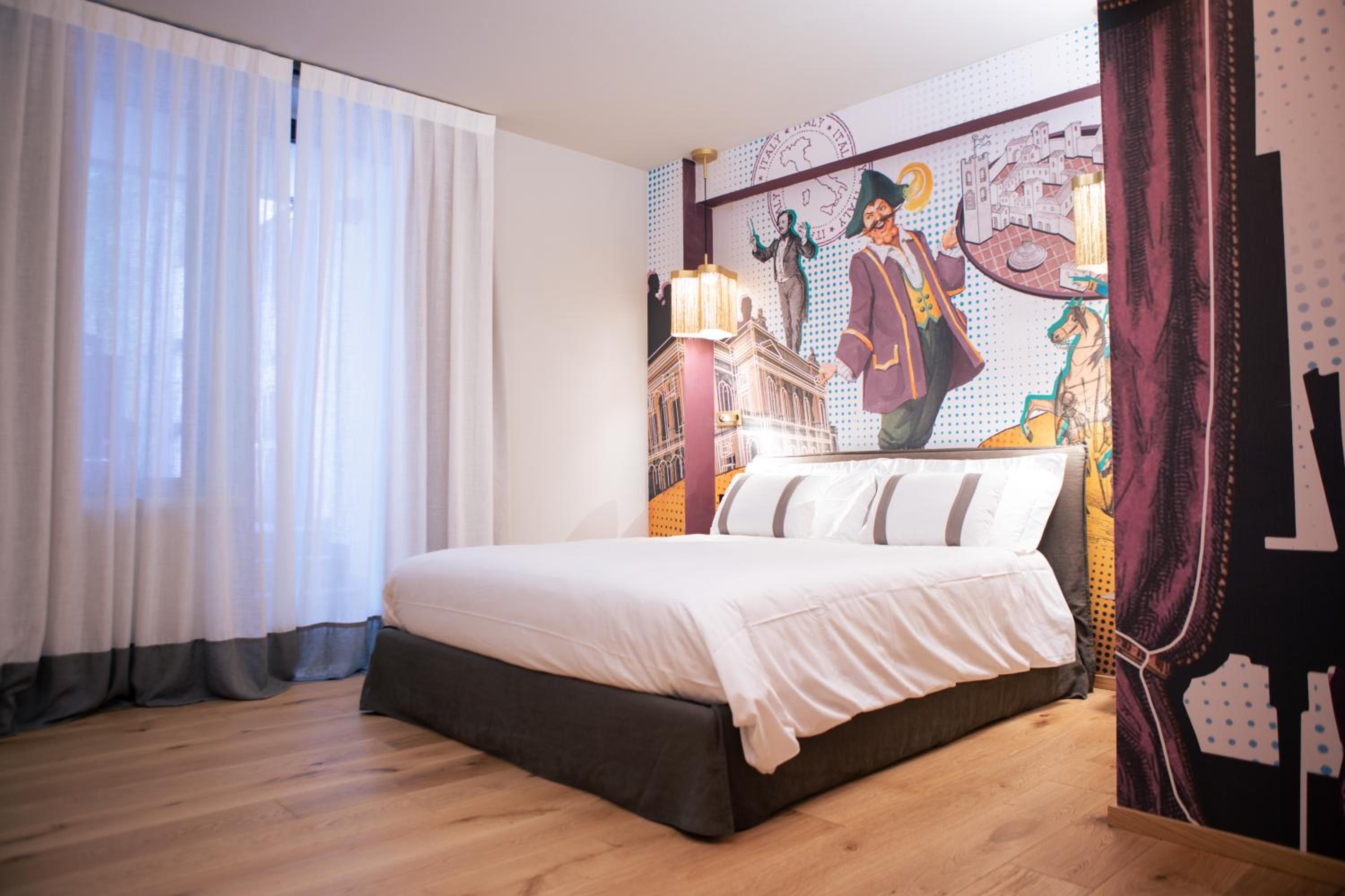 King Room with Balcony photo 1