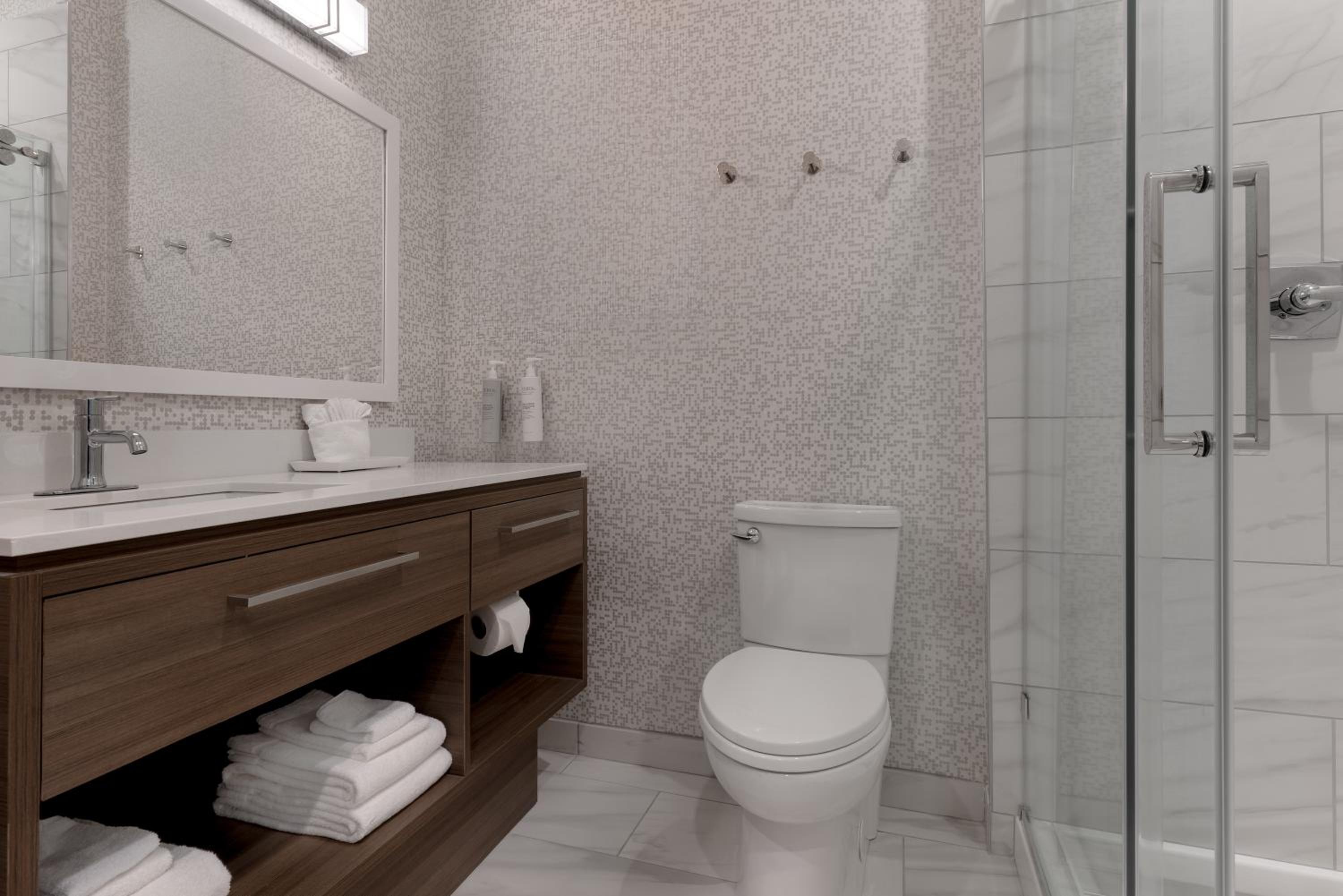 King Studio Suite - Photo 5