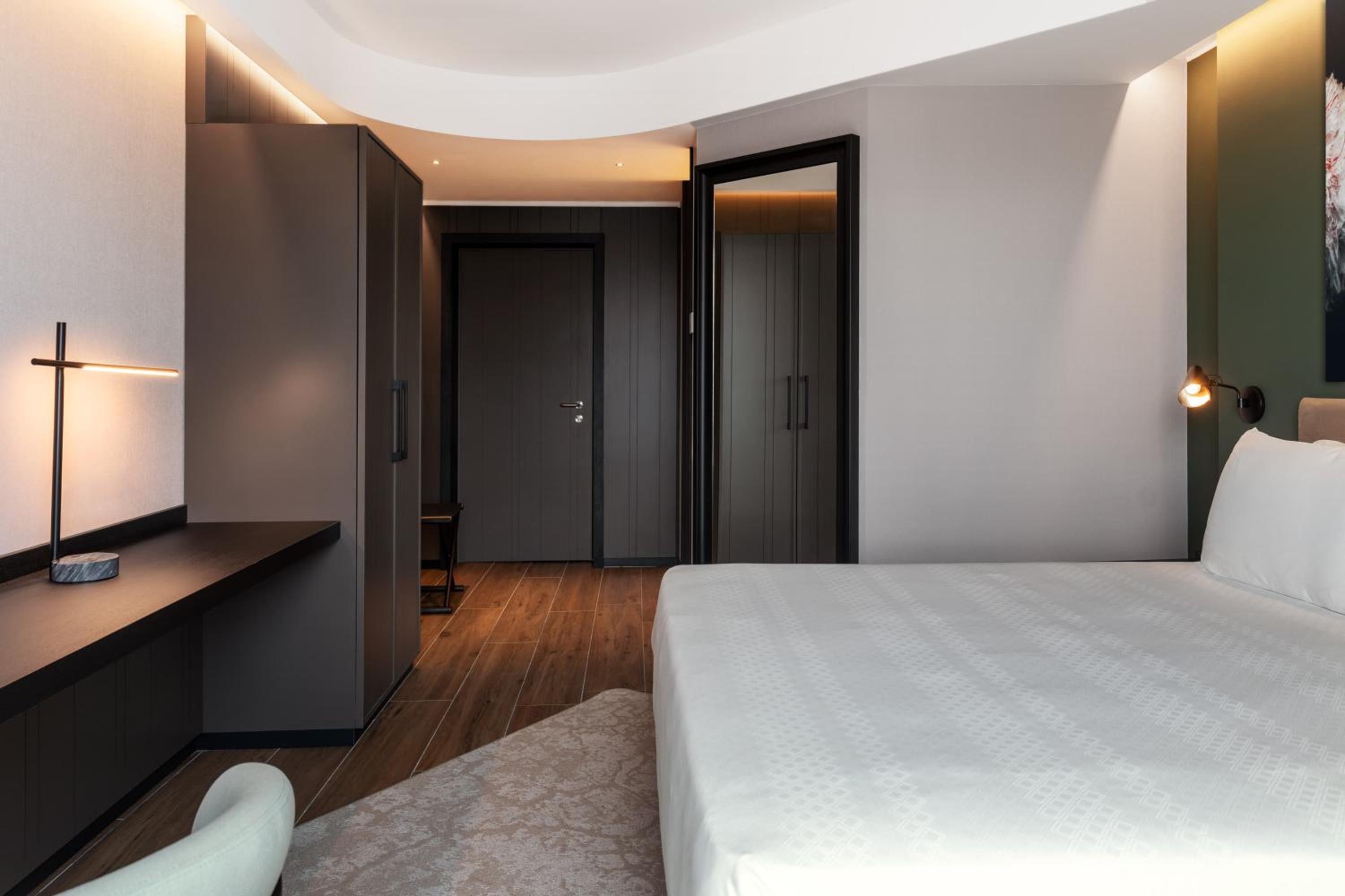 Standard Room - Photo 1