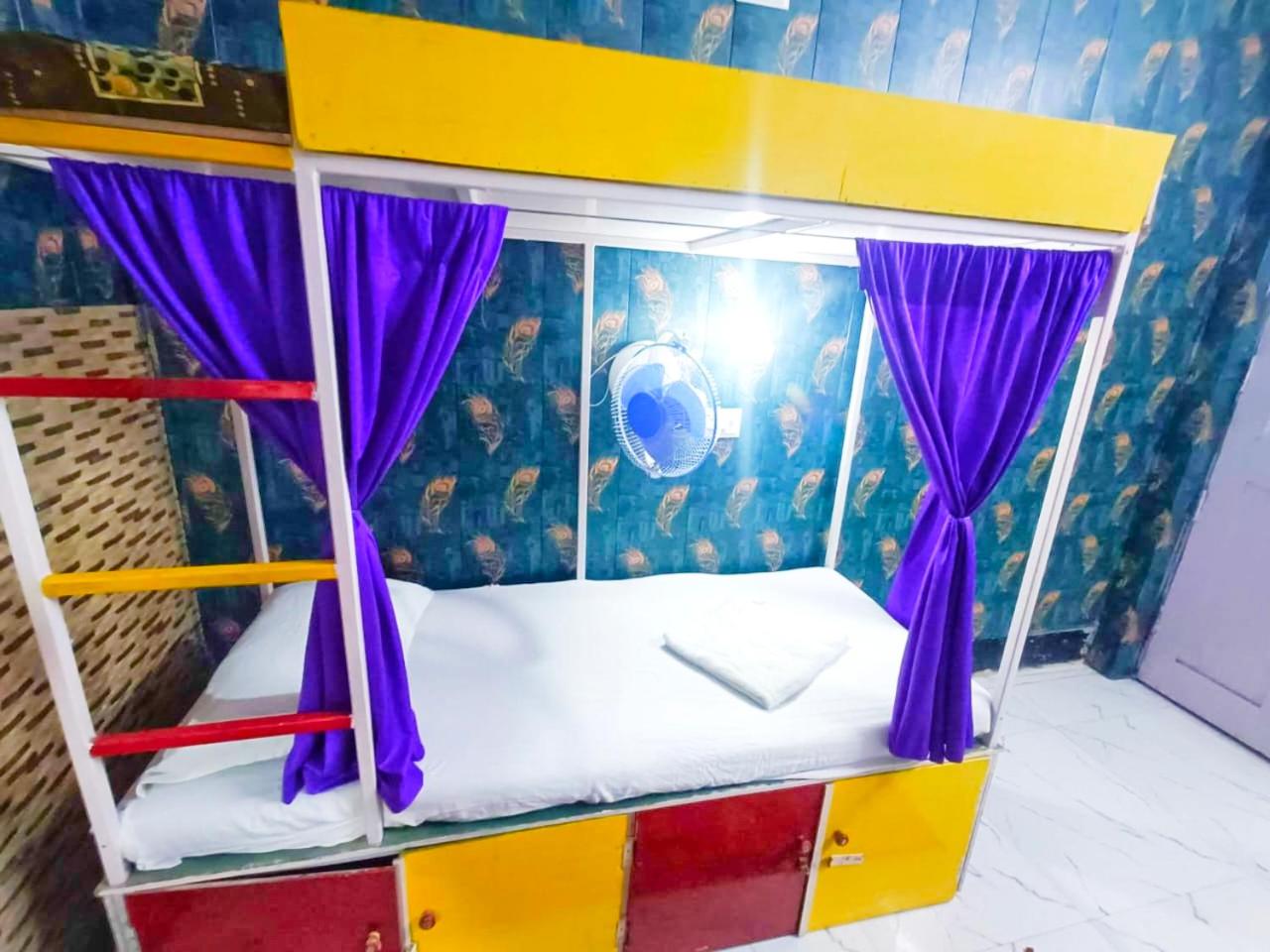 Bed In 6-Bed Female Dormitory Room photo 1